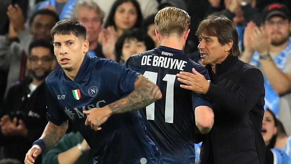 Heute.at - Coach entschuldigt sich nach dem Spiel bei De Bruyne