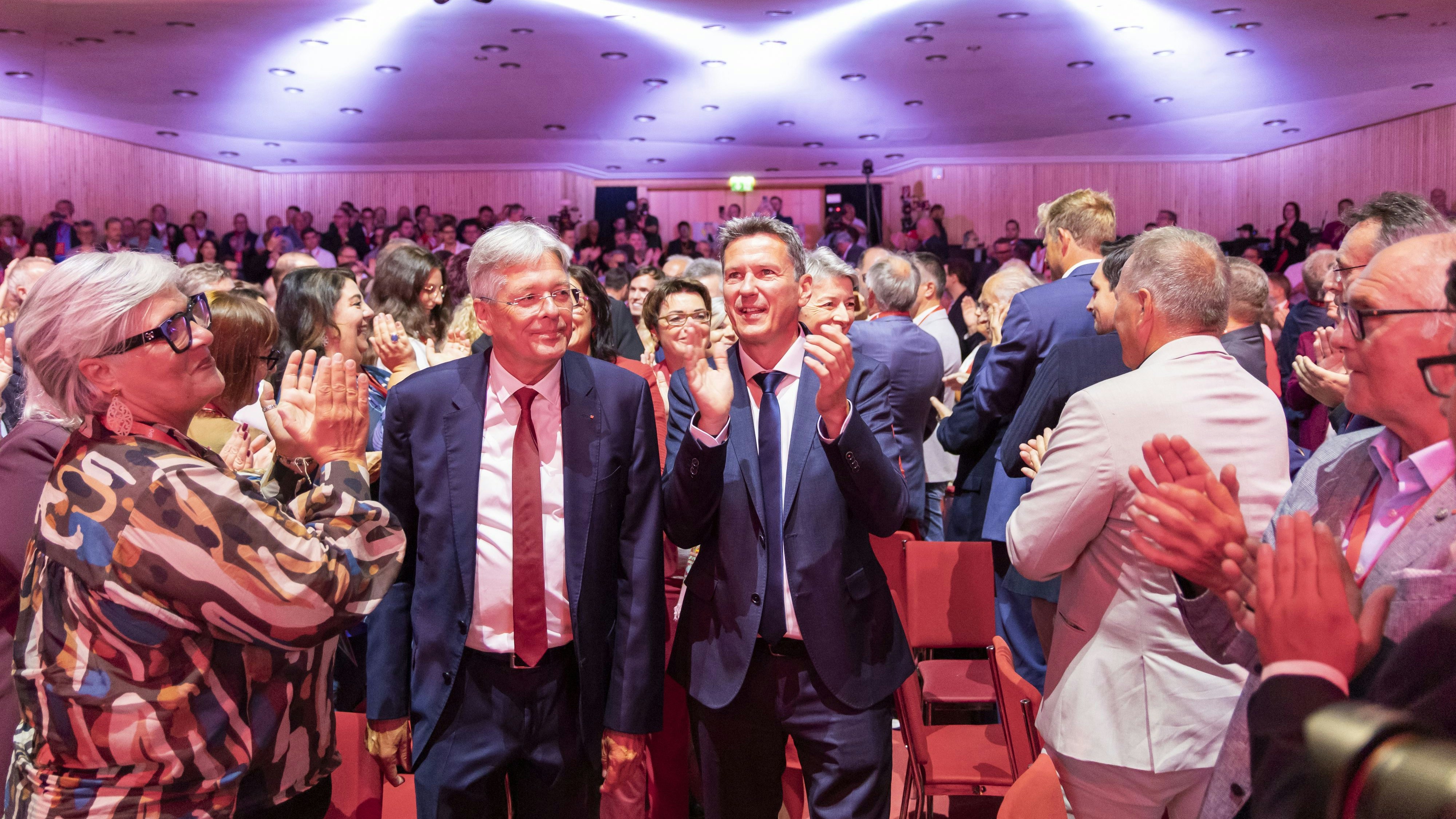 Heute.at - SPÖ-Befragung: Überwältigendes Ja zu härterem Asylkurs