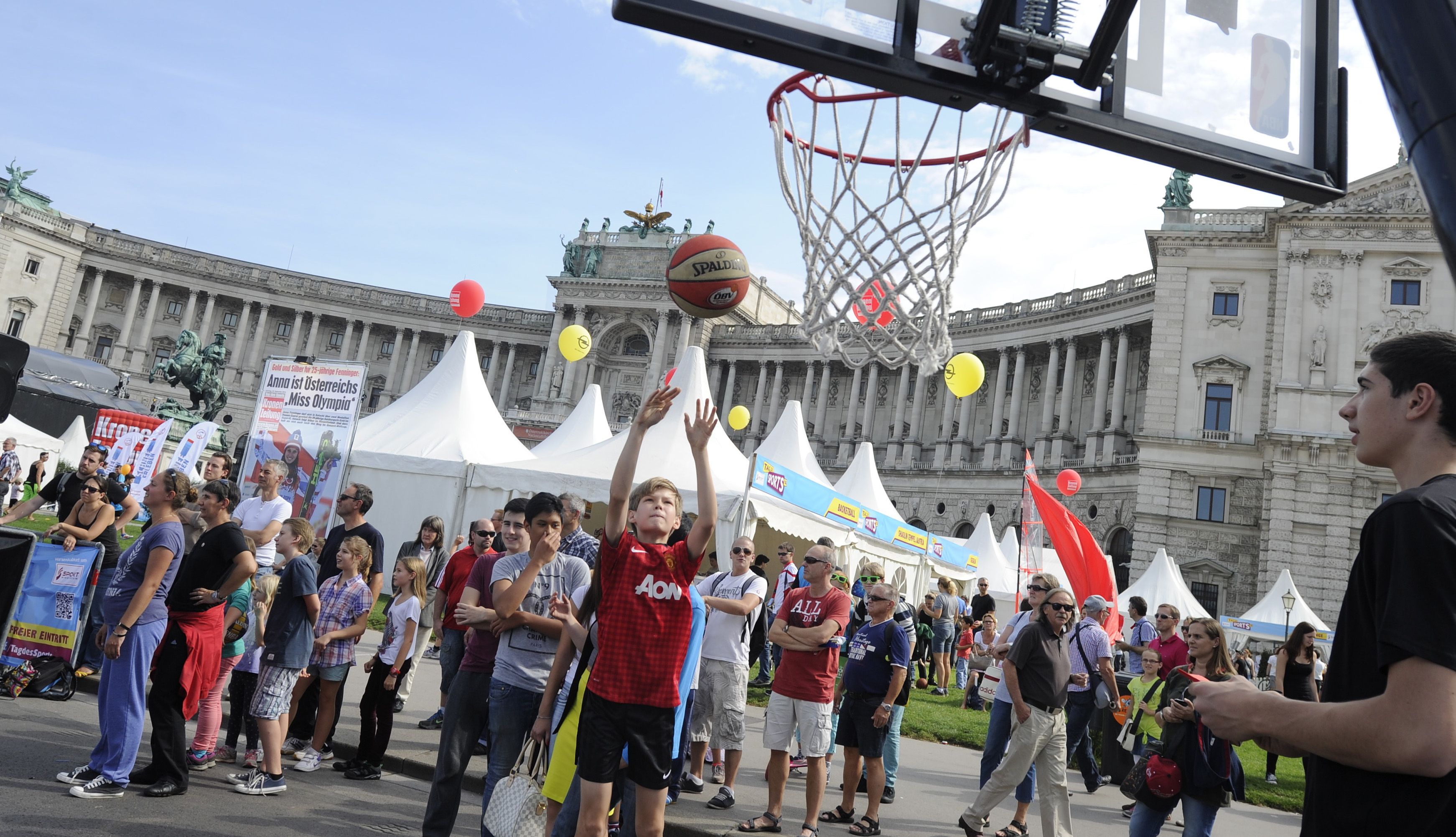 Es lockt wieder der Tag des Sports am Wiener Heldenplatz.