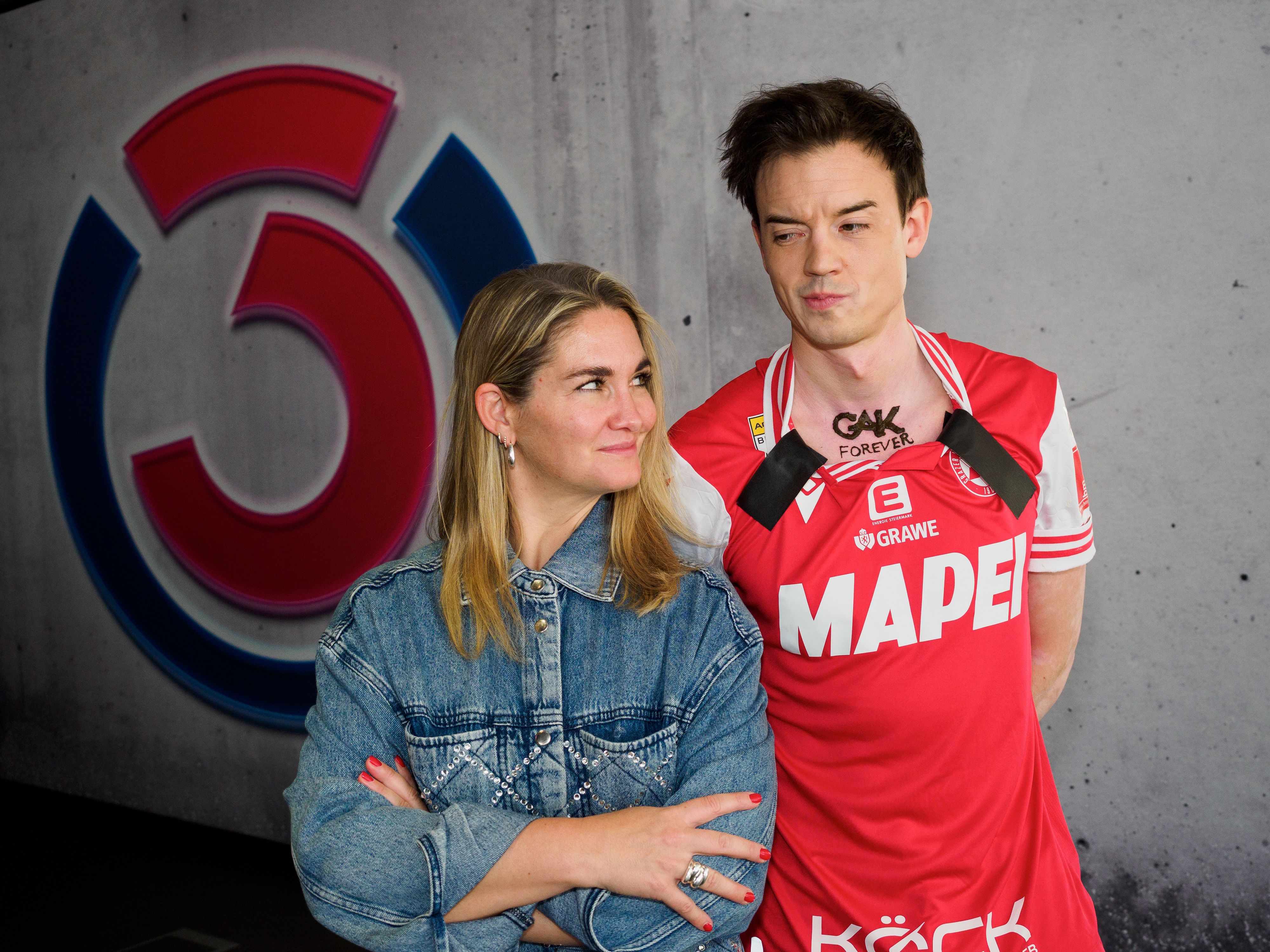 Gabi Hiller und Philipp Hansa traten in der Ö3-Sommer-Challenge gegeneinander an 