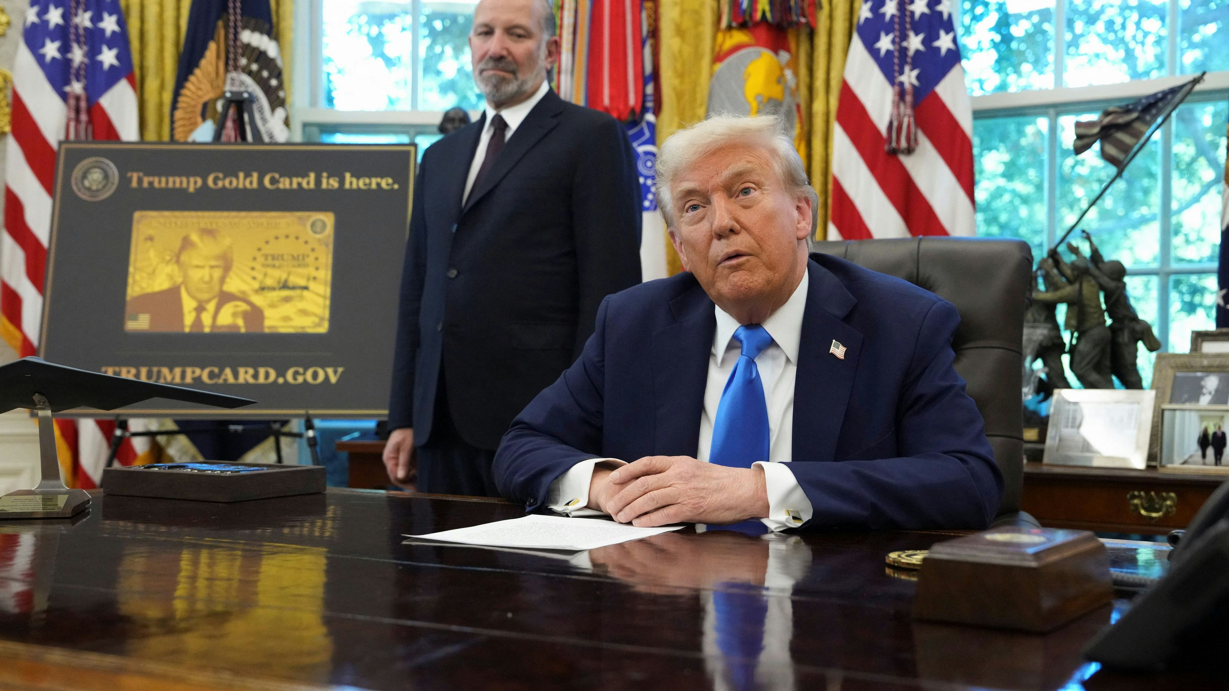 Heute.at - Trump will Mega-Gebühr – Visa-Chaos bricht aus