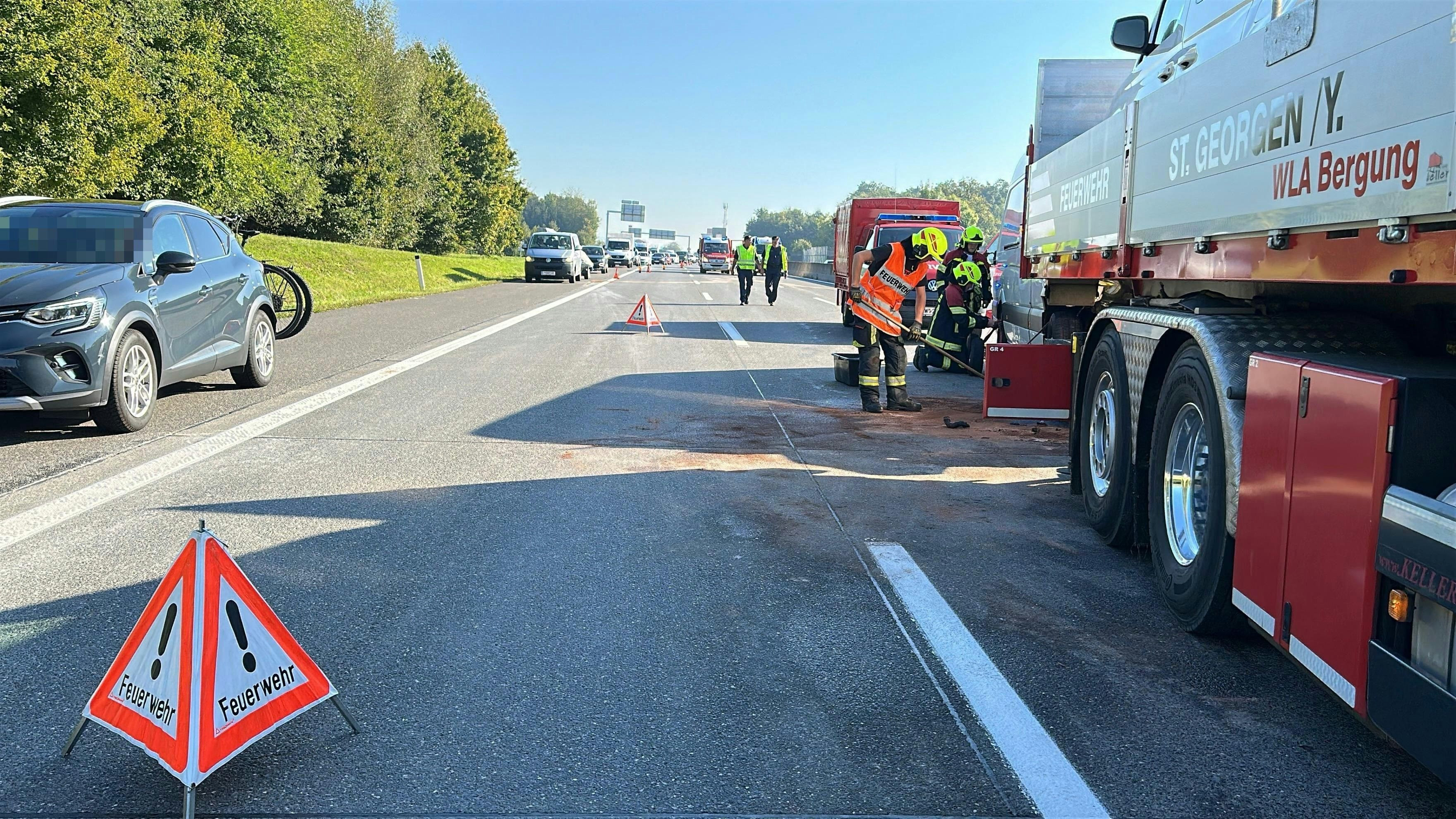 Heute.at - Geisterfahrerin sorgt für Unfälle auf der Westautobahn