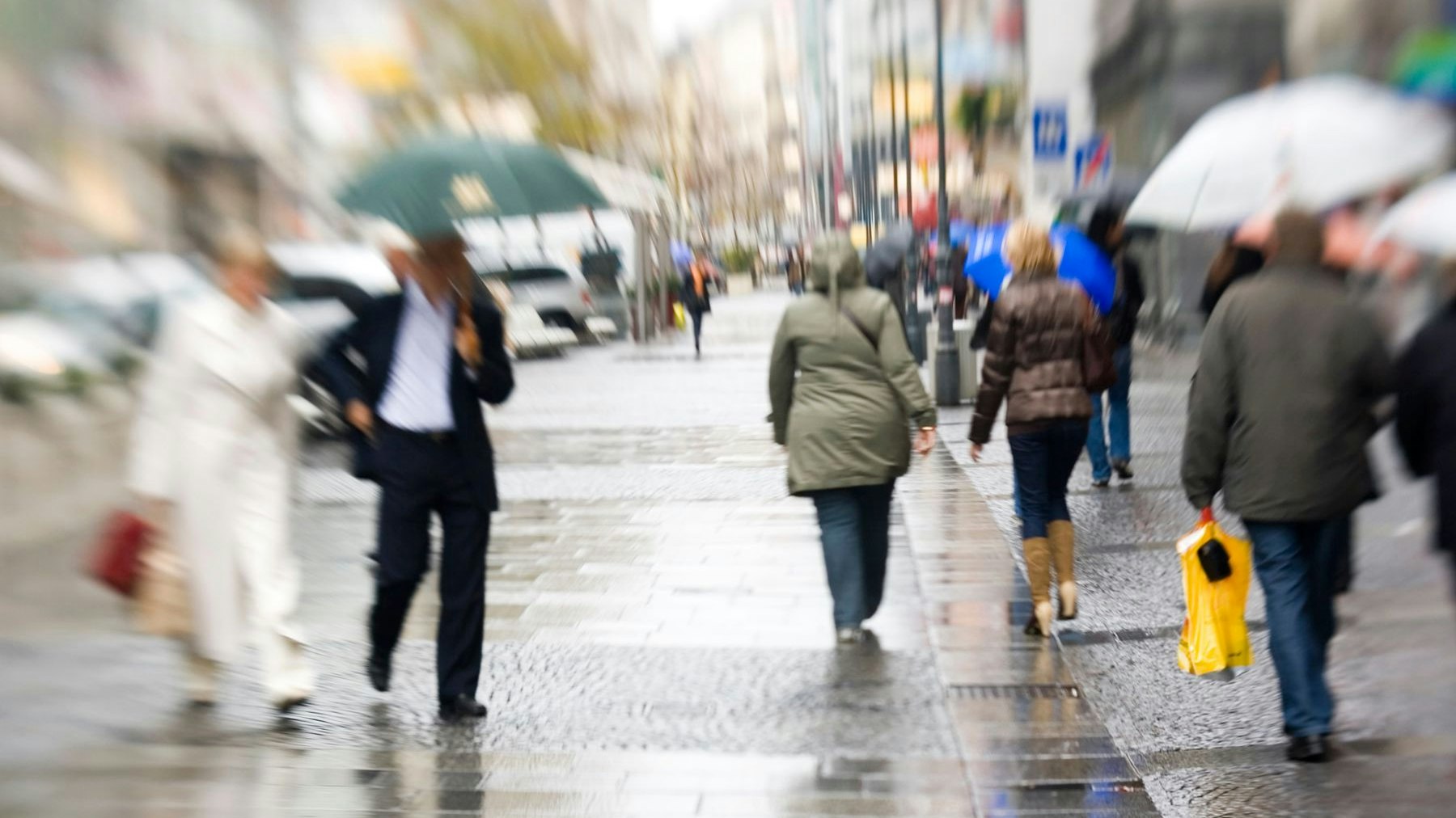 Heute.at - Regenwalze bringt massiven Temperatursturz um 15 Grad
