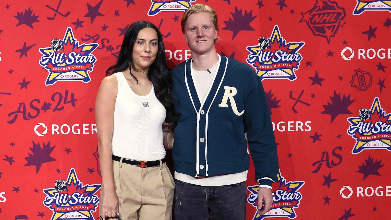 Rasmus Dahlin och hans flickvän – relationen bakom NHL-framgången