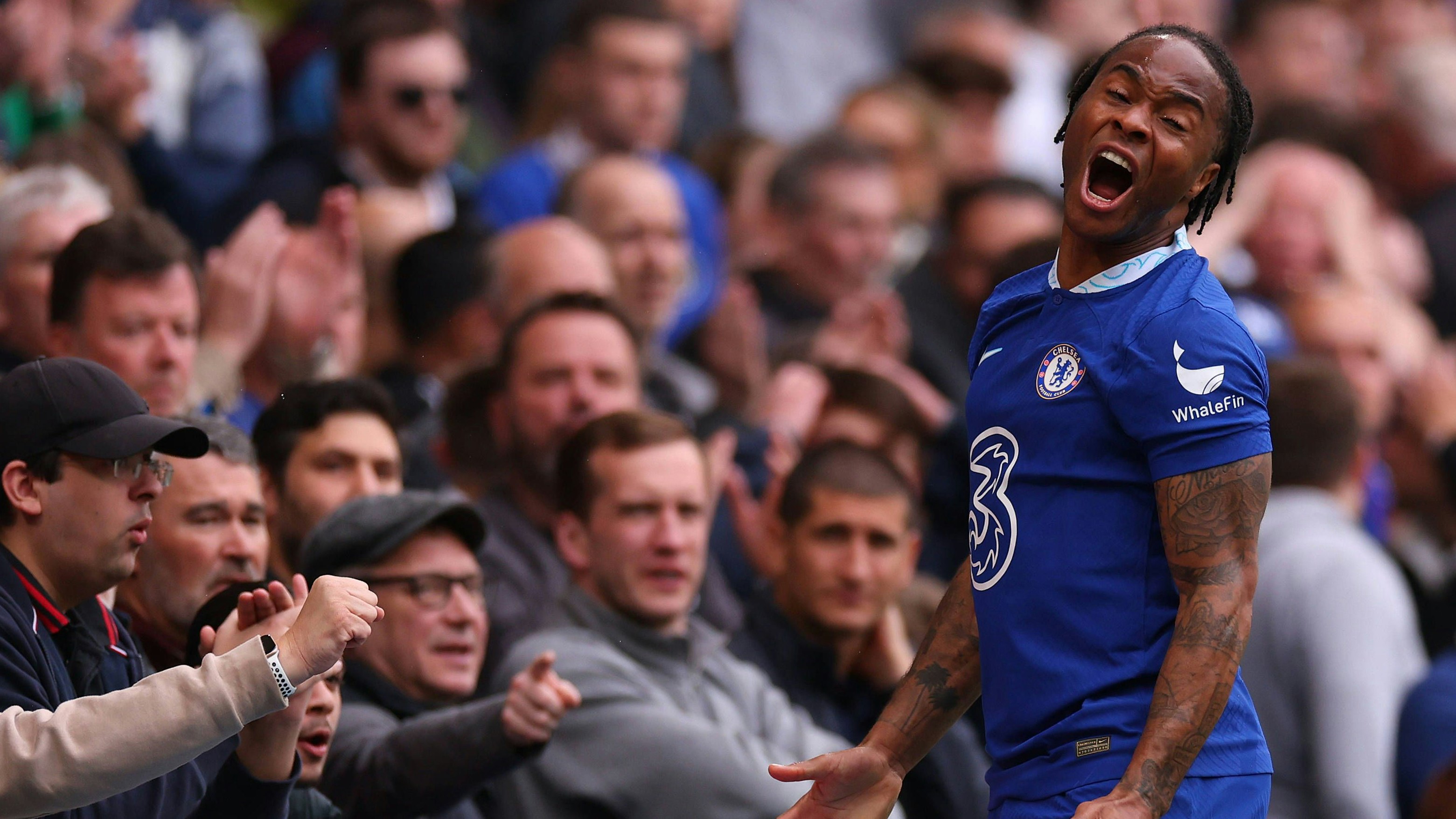 Heute.at - Sterling Top-Verdiener, darf nicht mit Kollegen essen