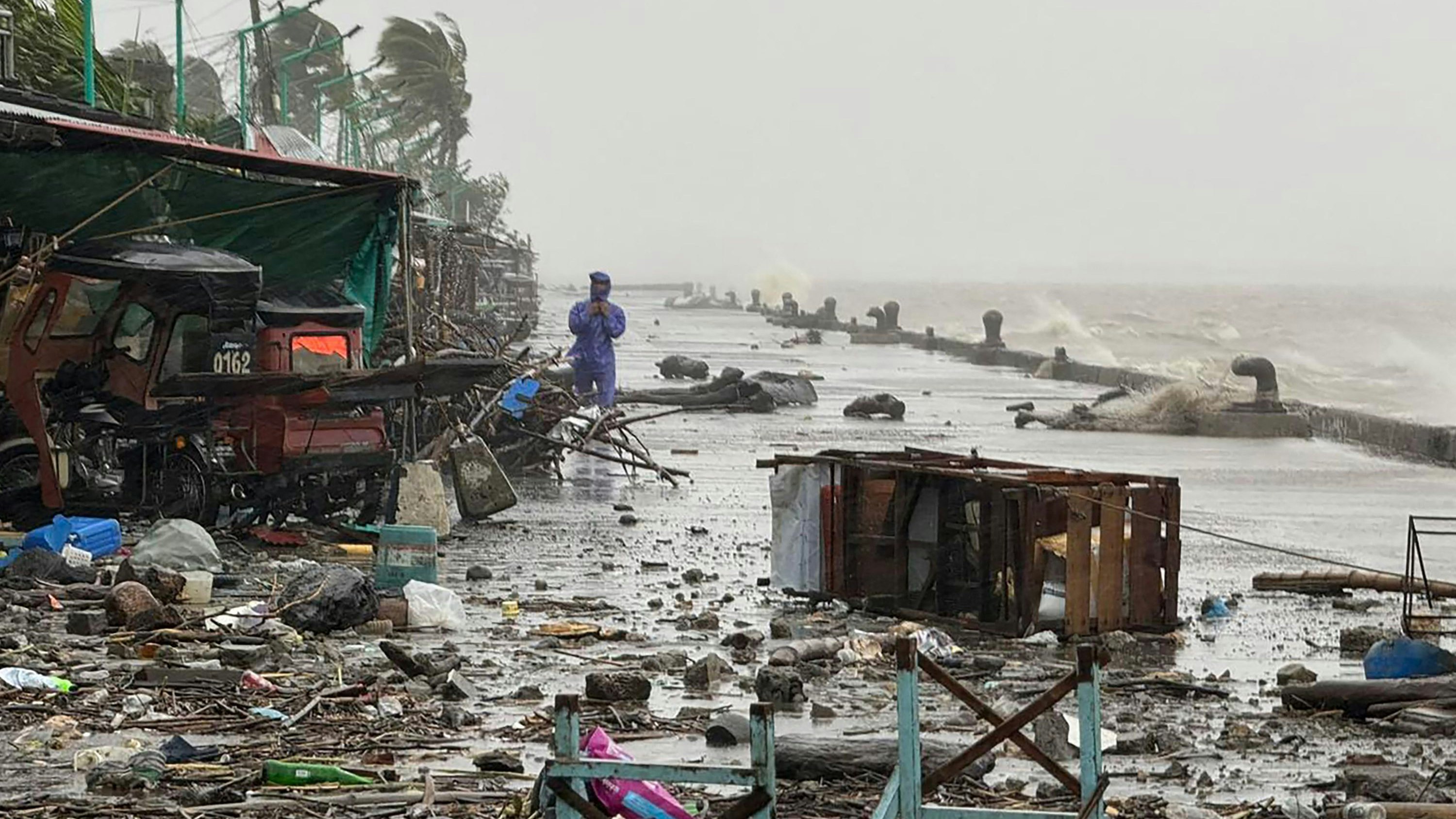 Heute.at - Super-Taifun fegt über Insel – Tausende evakuiert