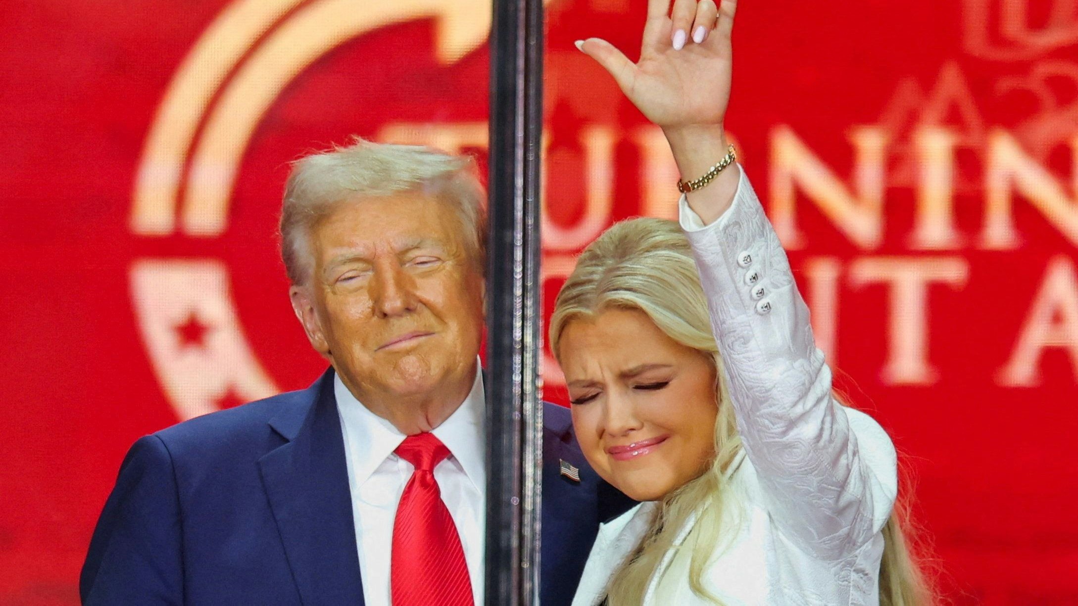 Heute.at - Kirk-Witwe vergibt dem Attentäter – Trump tröstet sie