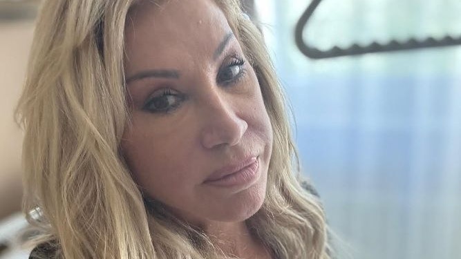 Heute.at - Lebensbedrohlich – So läuft Hirn-OP bei Carmen ab