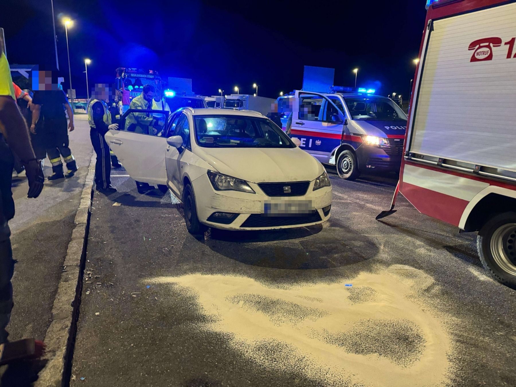 Die Einsatzkräfte konnten für das Unfallopfer nichts mehr tun. 