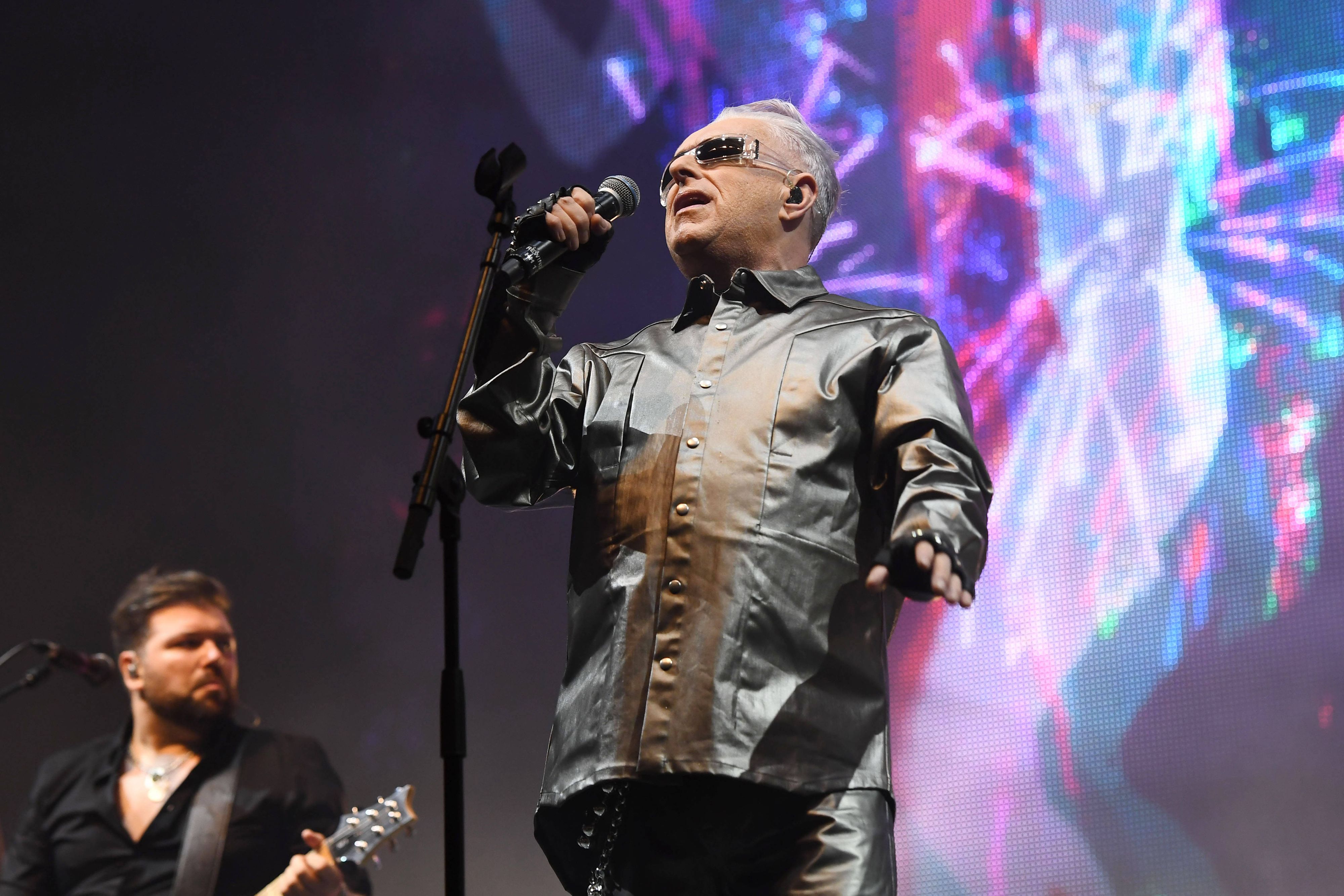 Bunt, schrill und exzentrisch: <strong>Holly Johnson</strong> kommt am Samstag live nach St. Pölten.