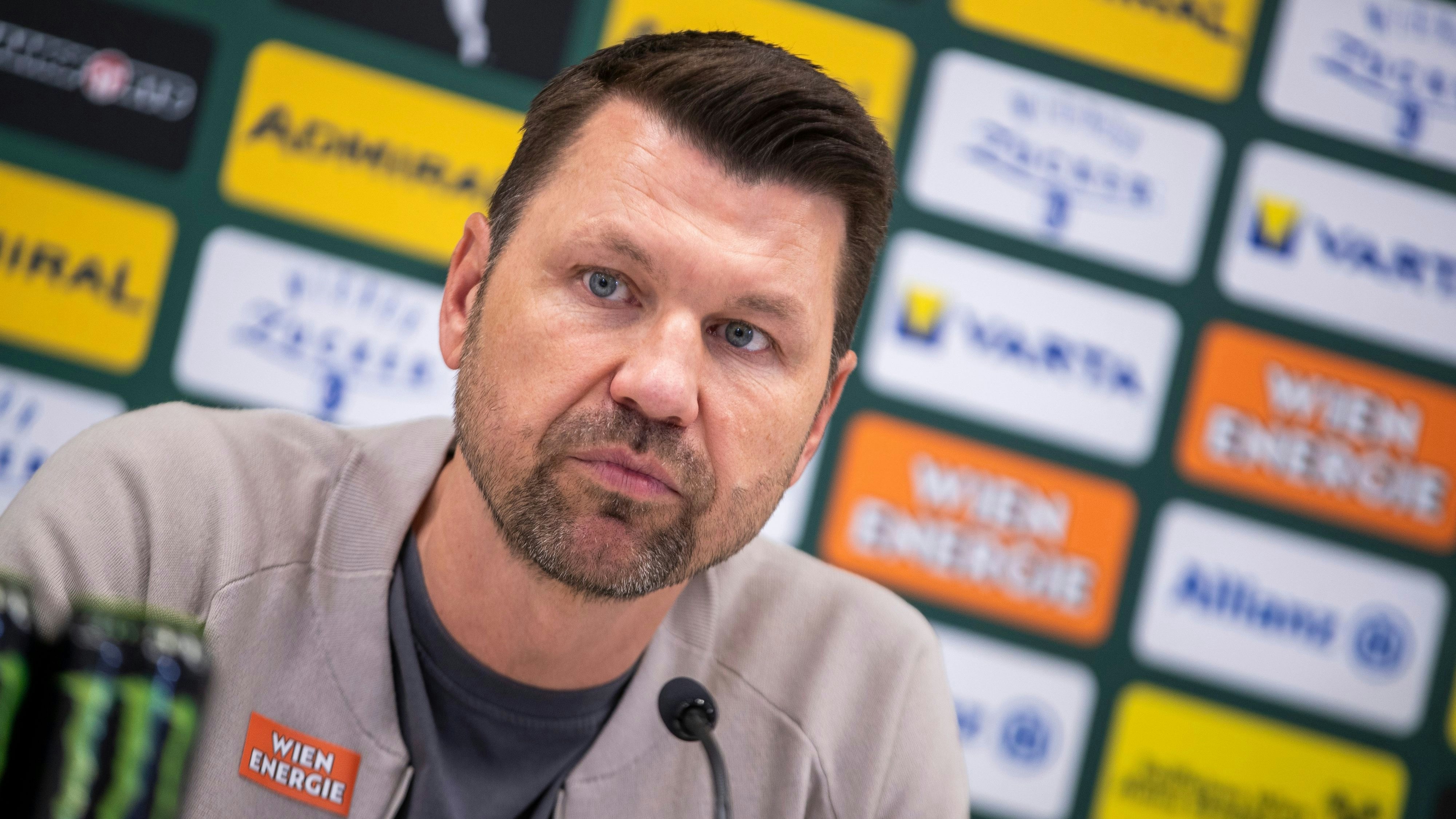 Heute.at - Völlig sinnlos – Katzer schießt gegen Bundesliga