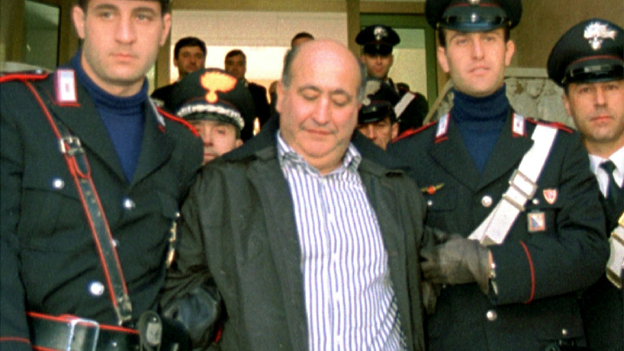 Heute.at - Mafiaboss der Vernarbte (80) bei Razzia festgenommen