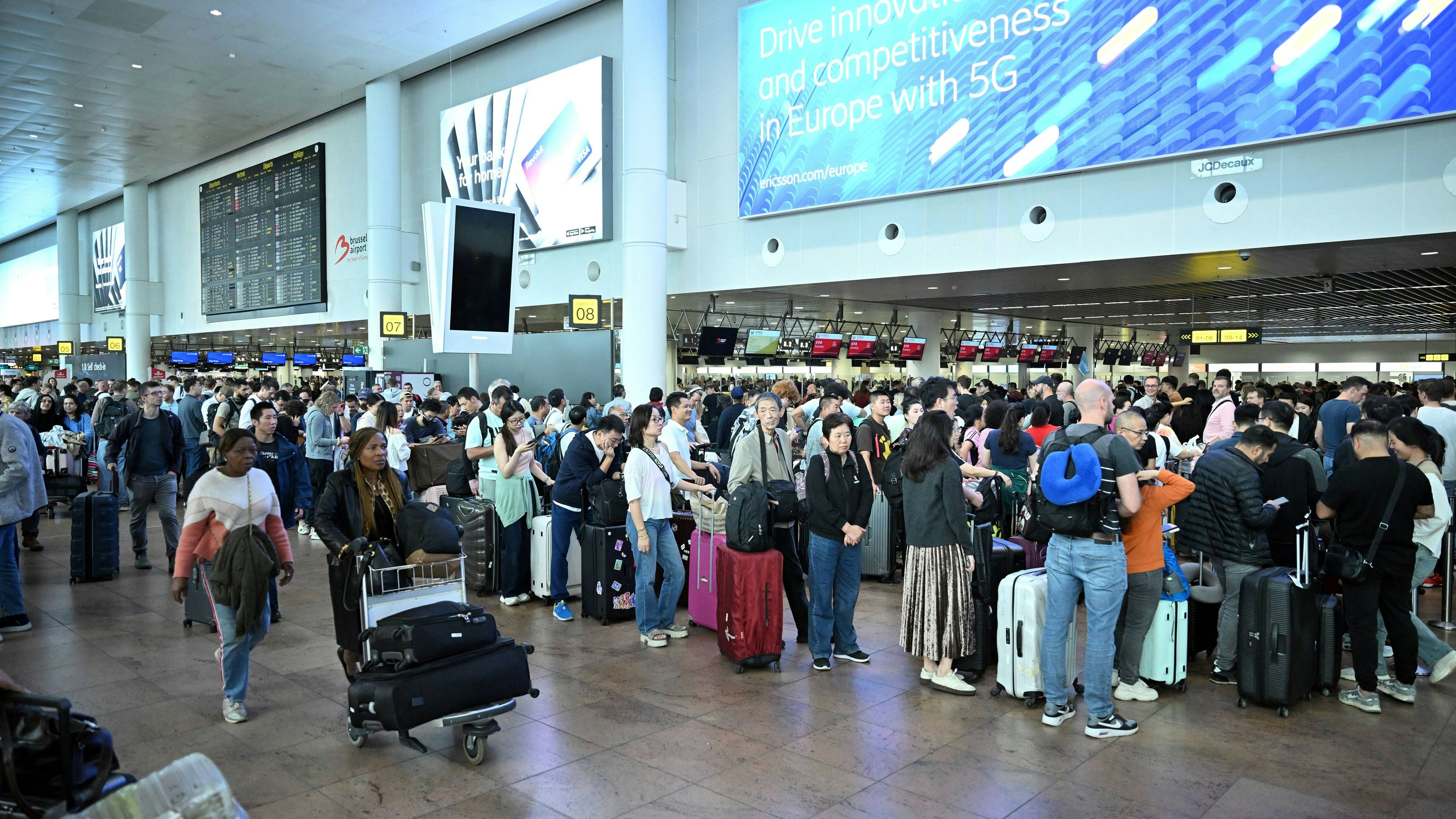Heute.at - Cyberattacke auf Flughäfen – Verdächtiger festgenommen