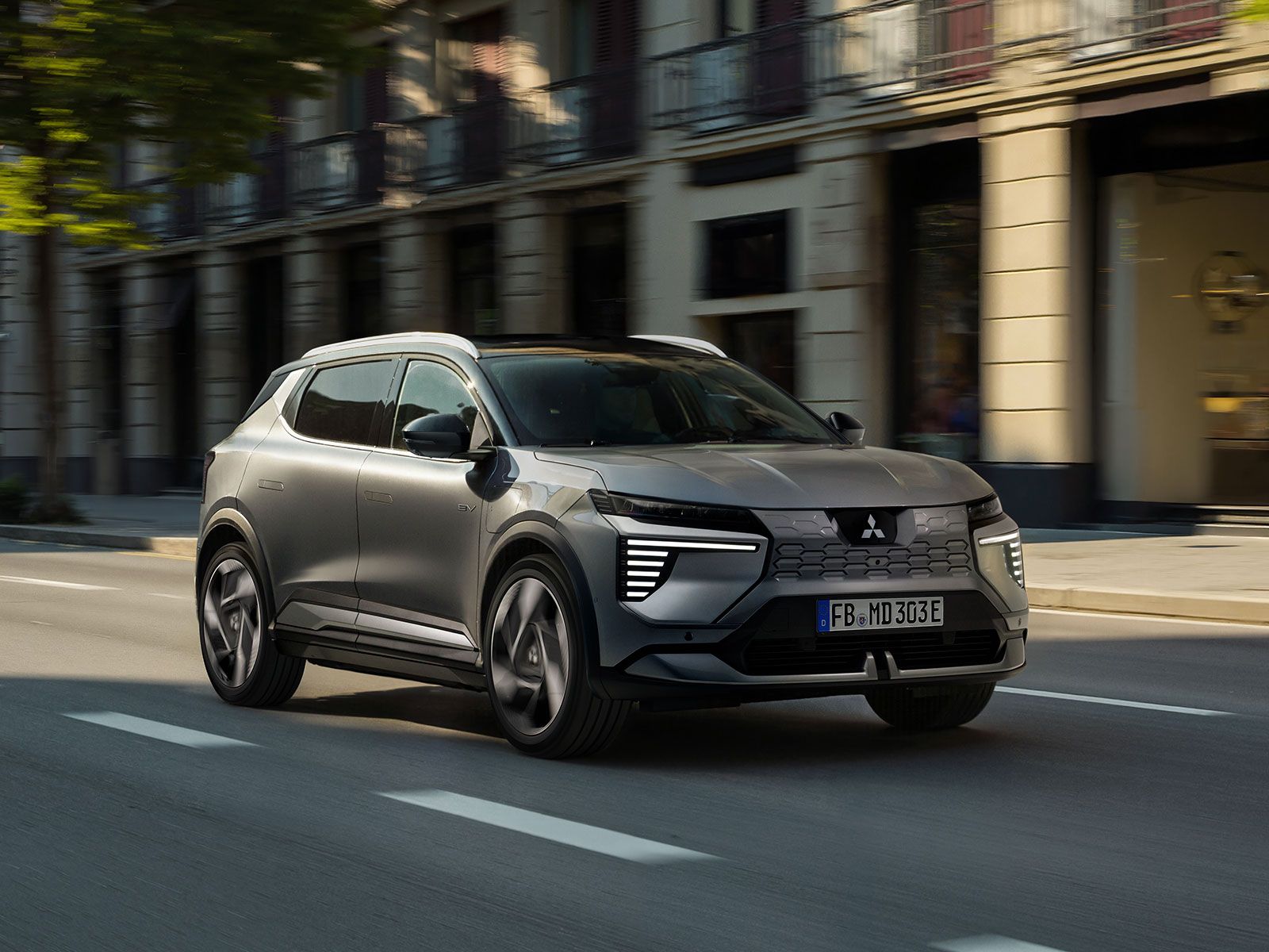 Die Front ist sehr markant gestaltet.