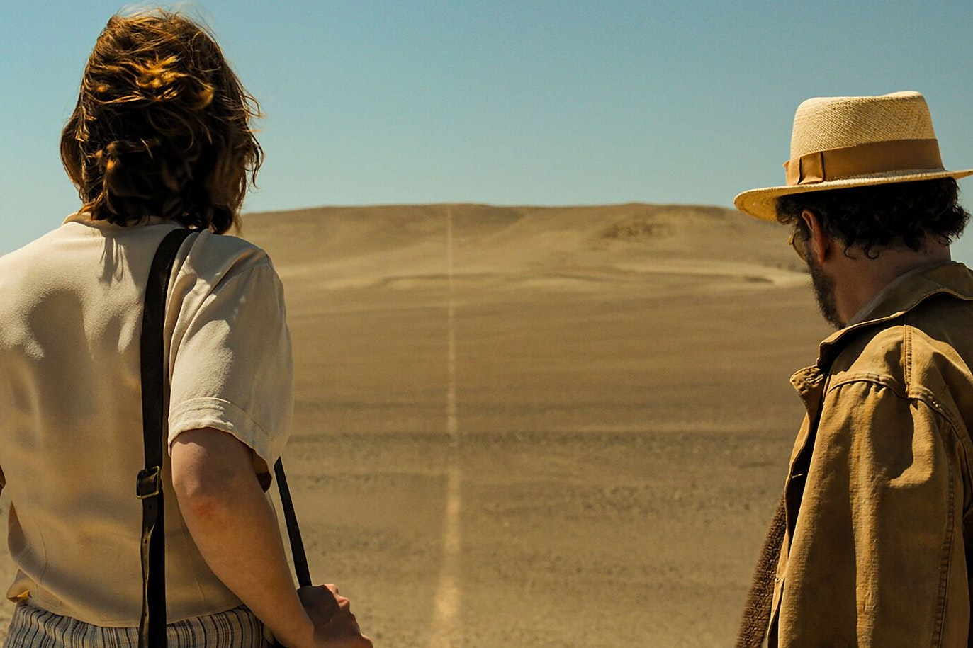 Viel mehr als nur eine Spur im Sand: "Maria Reiche: Das Geheimnis der Nazca-Linien" mit Devrim Lingnau und&nbsp;Guillaume Gallienne