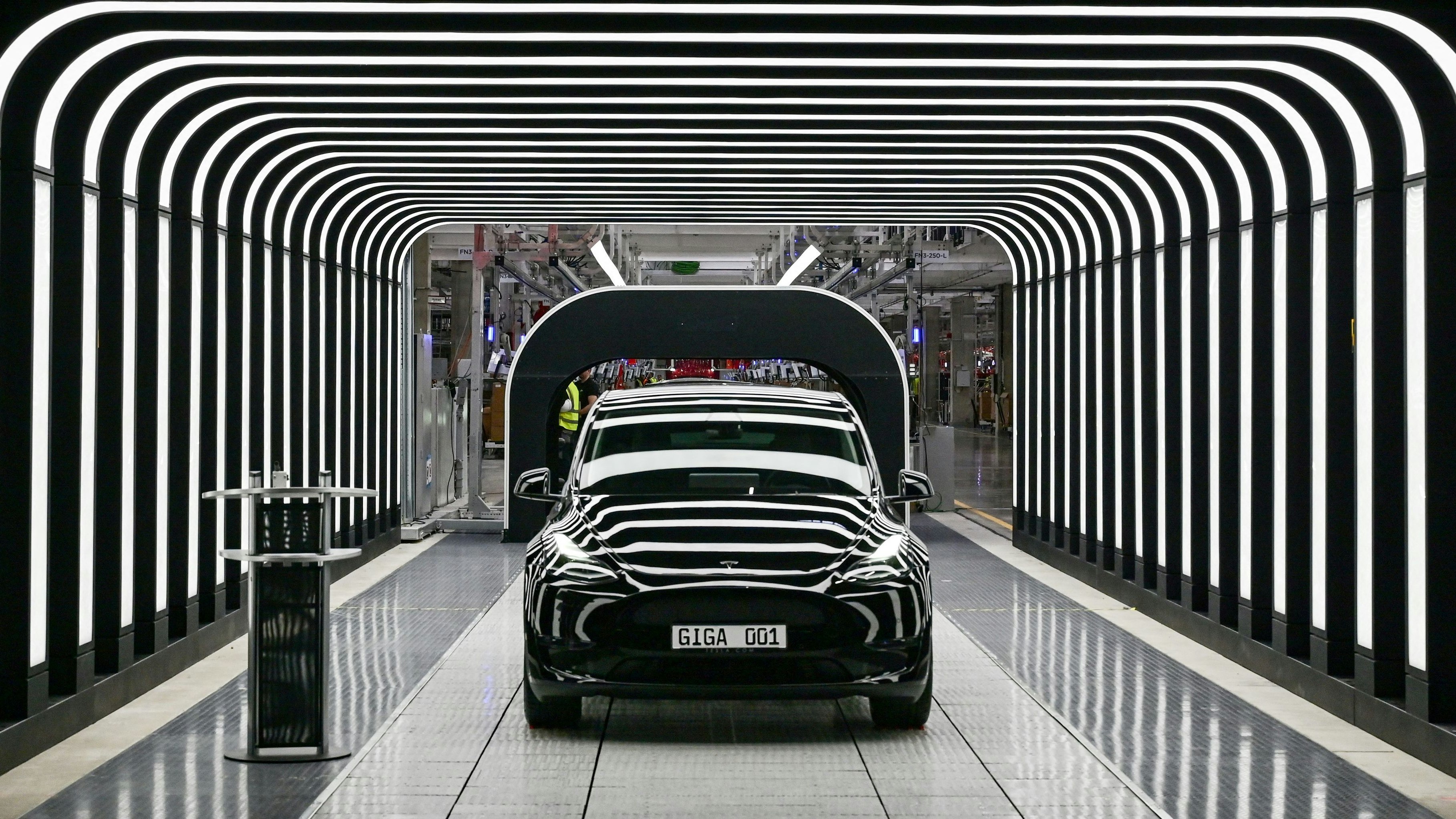 Heute.at - Saugroboter-Star Dreame plant E-Auto-Werk in Europa