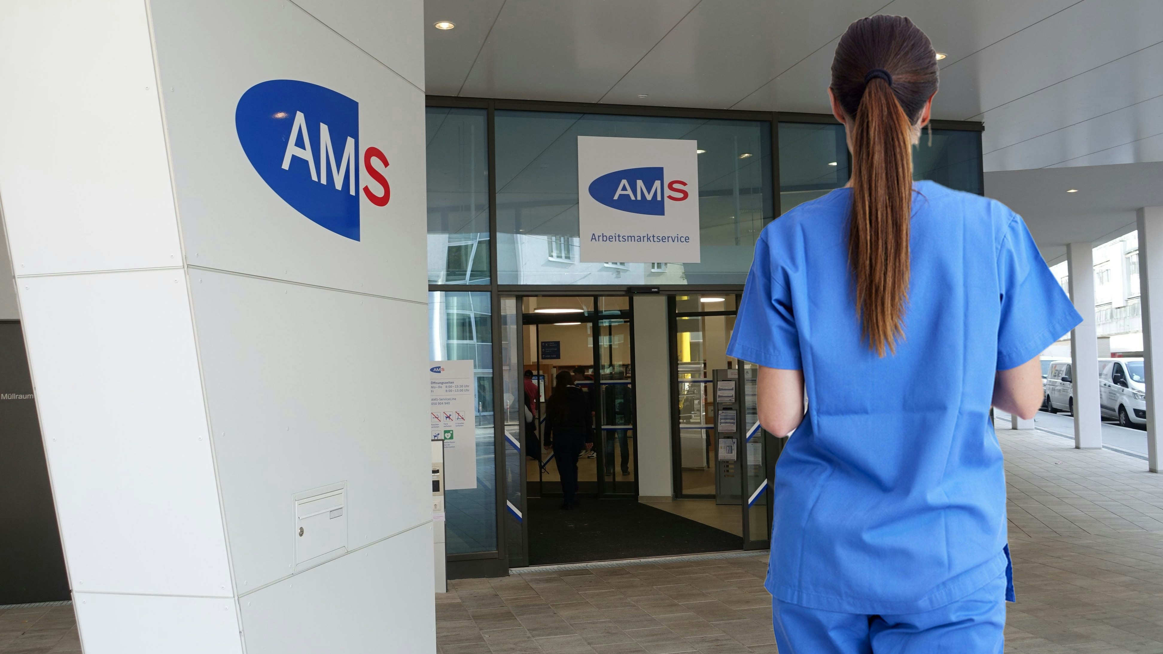 Heute.at - Pflege-Studenten in Sorge – Existenzängste wegen AMS