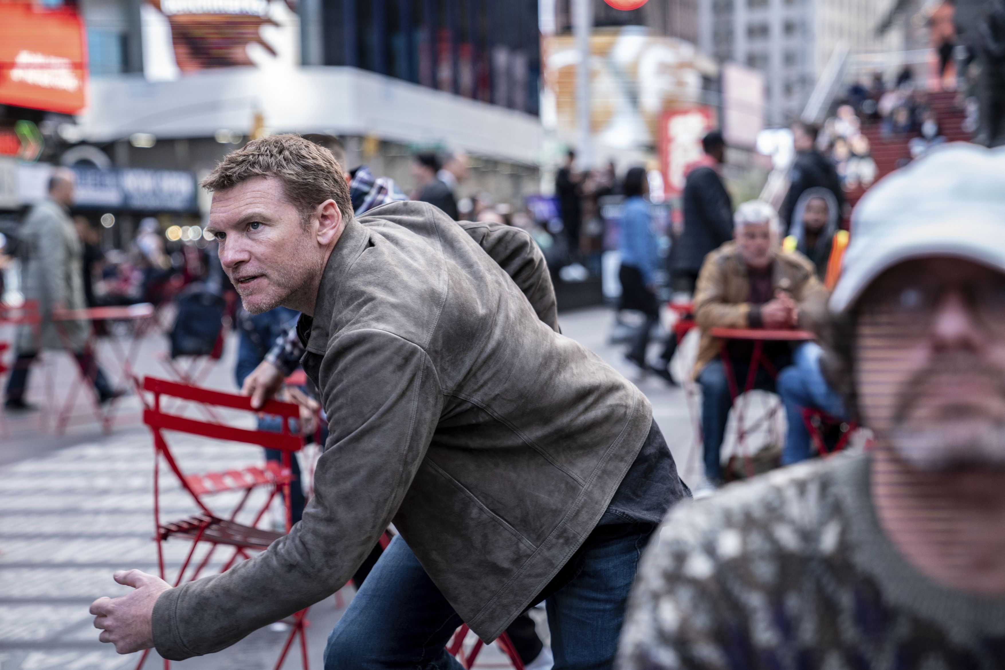 Kein Guter: Killer Dawson (Sam Worthington) macht Jagd auf die junge Whistleblowerin