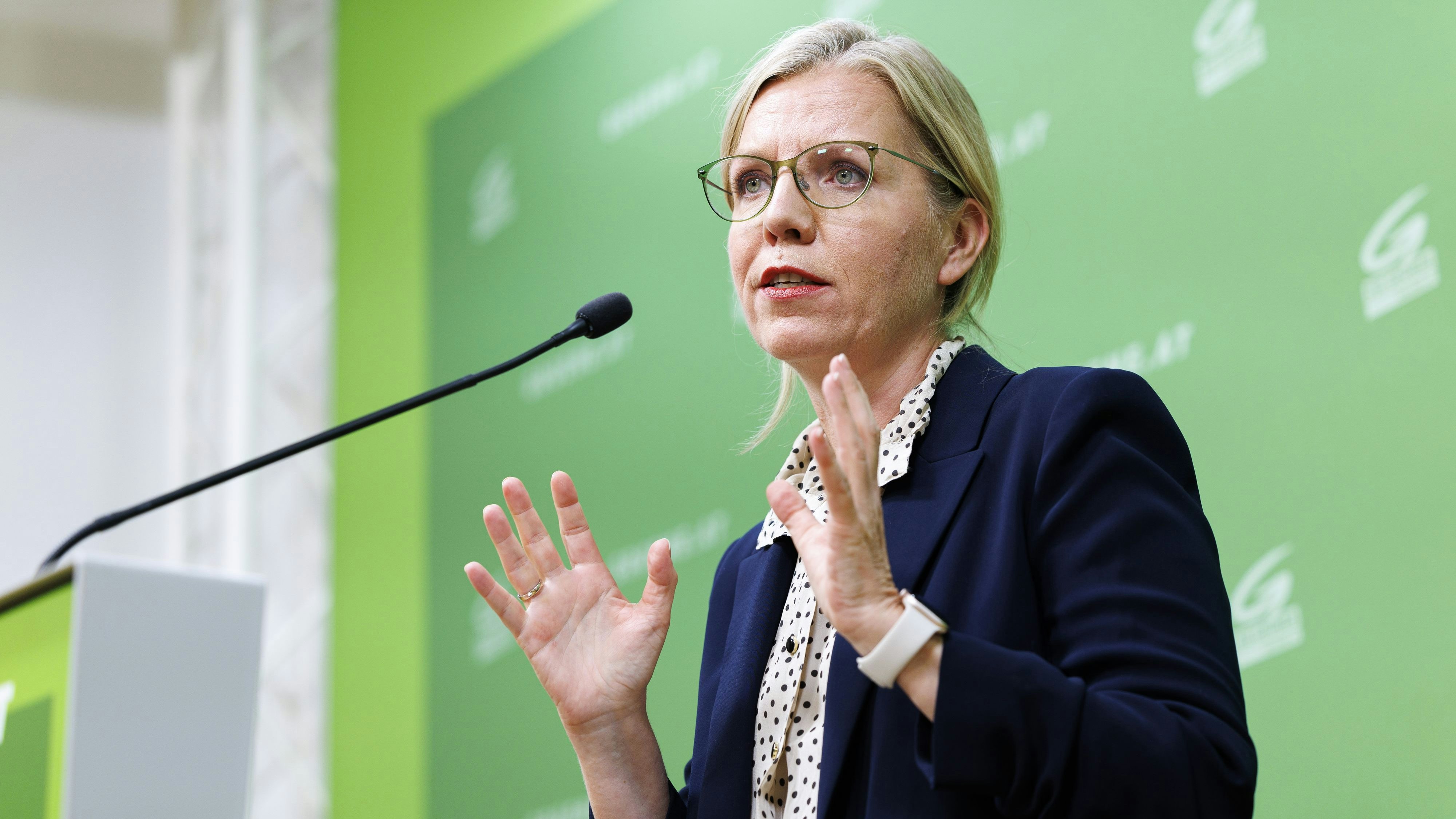 Heute.at - Betonminister Hanke – Gewessler attackiert die SPÖ