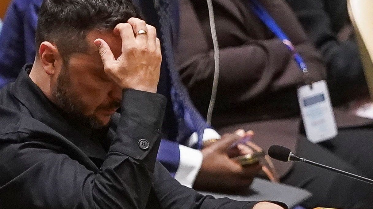 Chaos beim Heer, aber eine erstaunliche Zivilbevölkerung