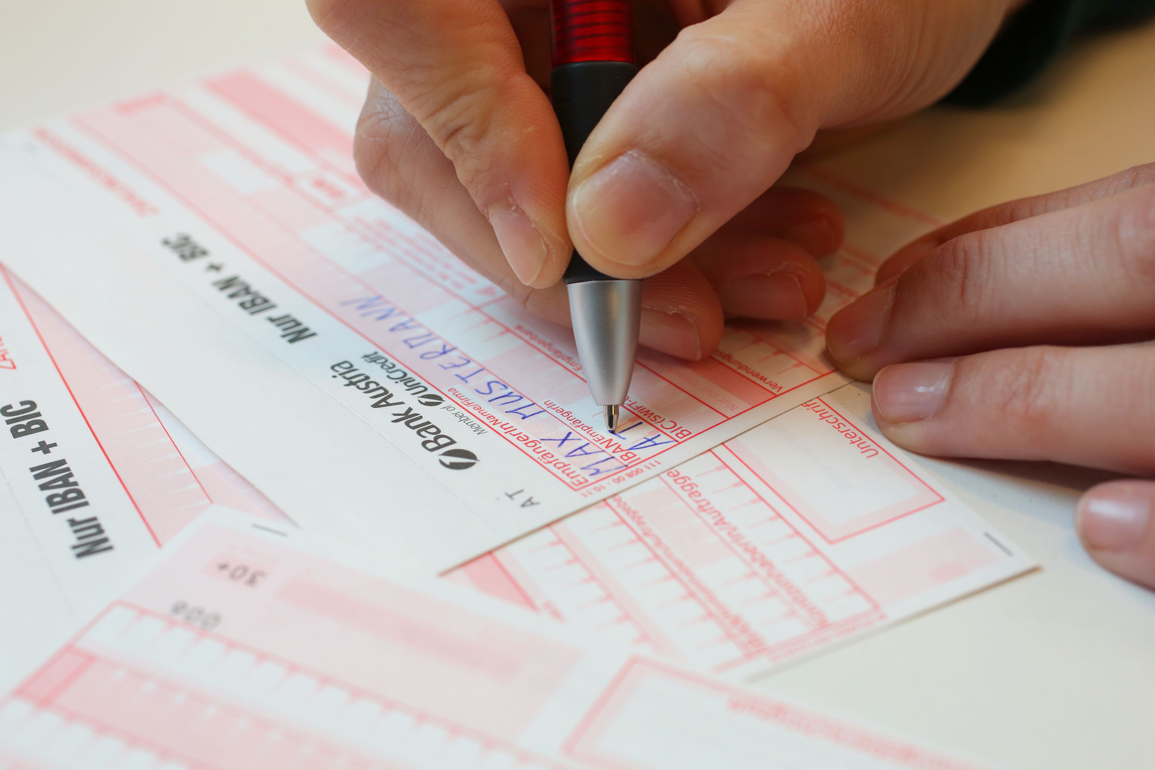 Ab 9. Oktober ändern sich die Regeln für Überweisungen.