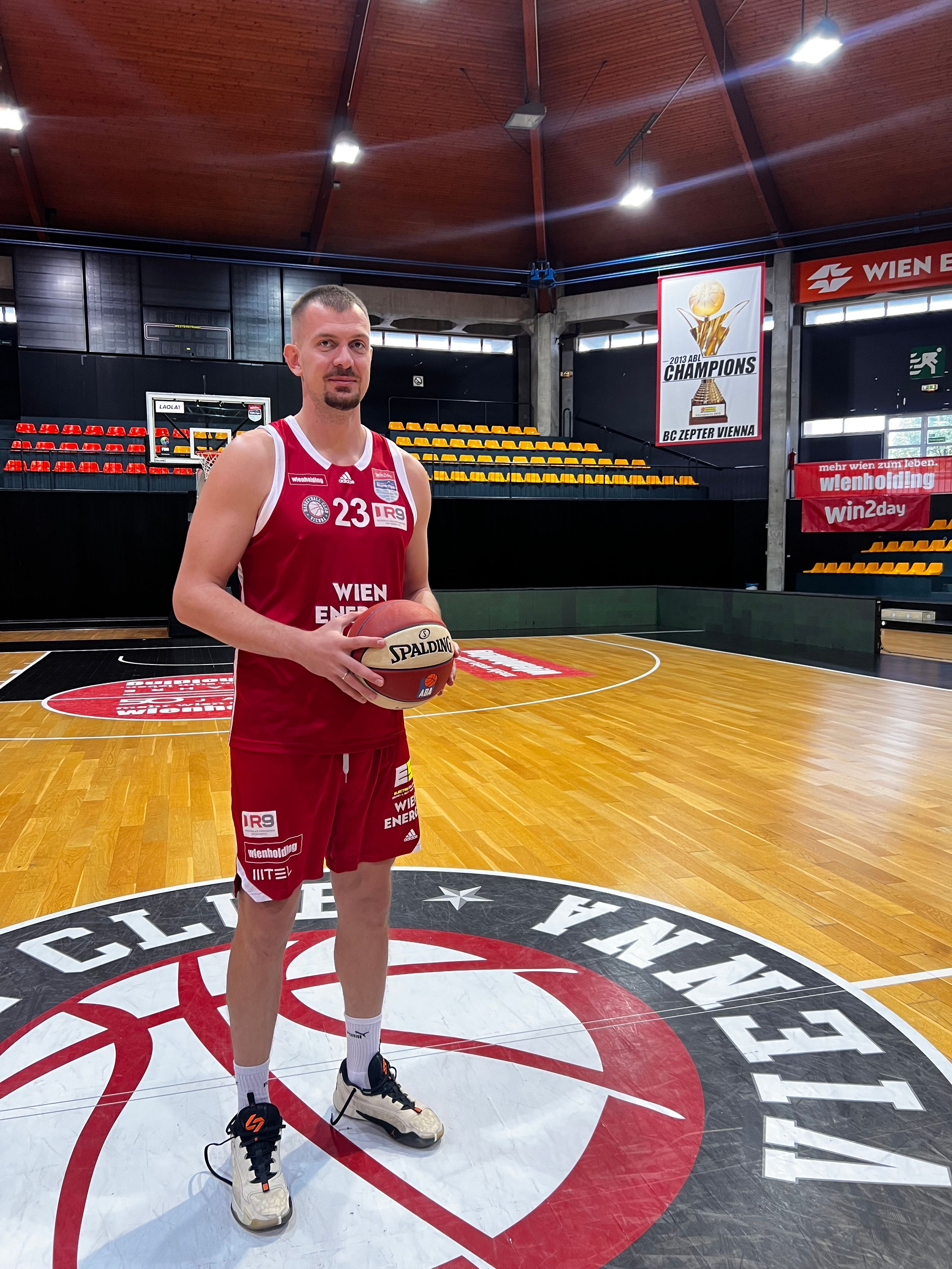 Rasid Mahalbasic kehrt nach 15 Jahren nach Österreich zurück.