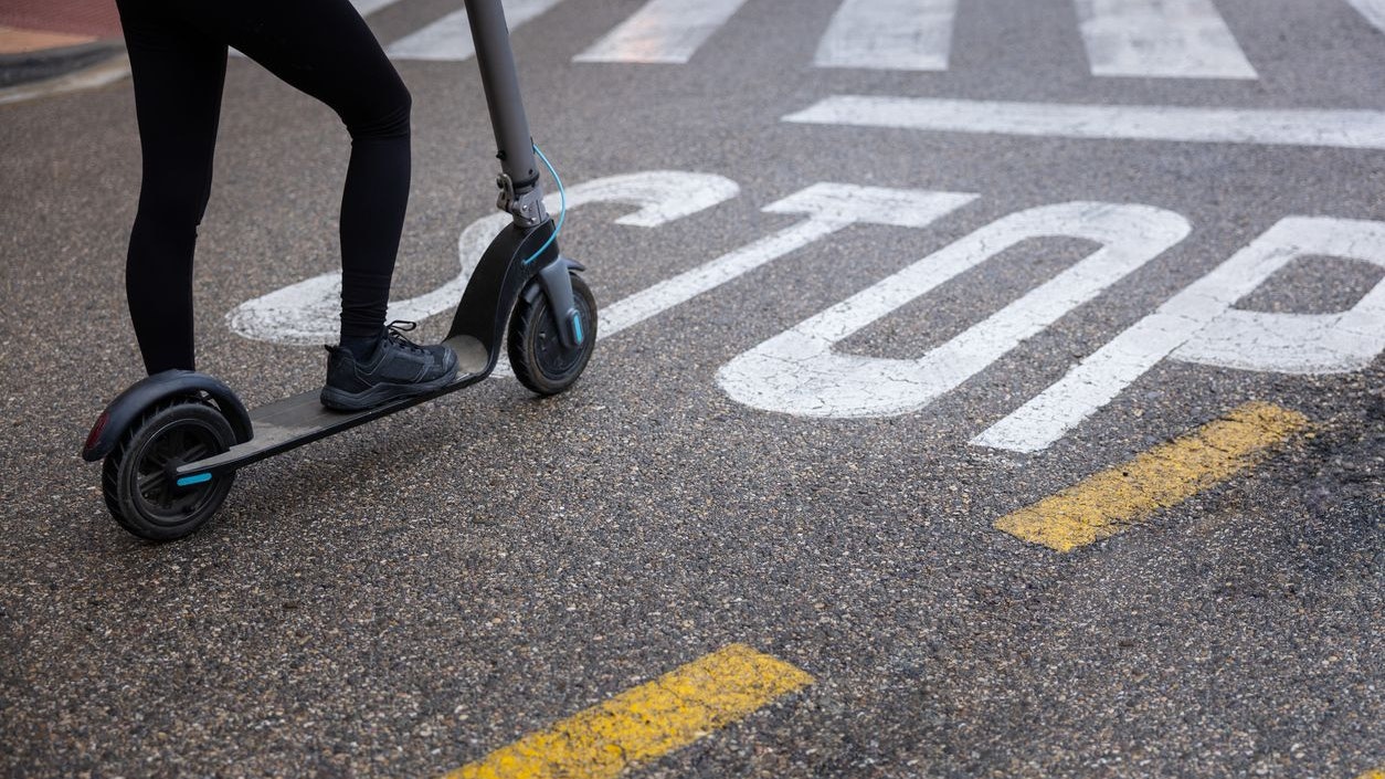 Die Lenkerin gestand, bereits am Vormittag einige alkoholische Getränke konsumiert zu haben. Symbolbild. 