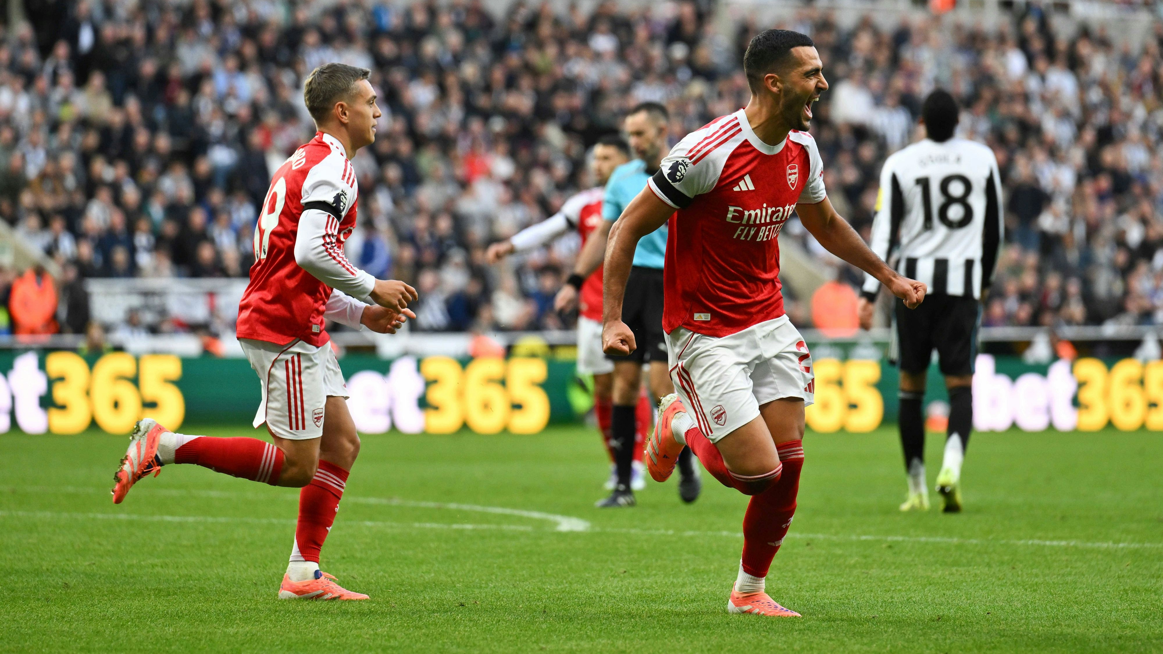 Heute.at - 94.Minute! Arsenal dreht Spitzenspiel nach Elfer-Ärger