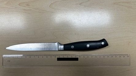 Das Messer wurde von der Polizei sichergestellt.