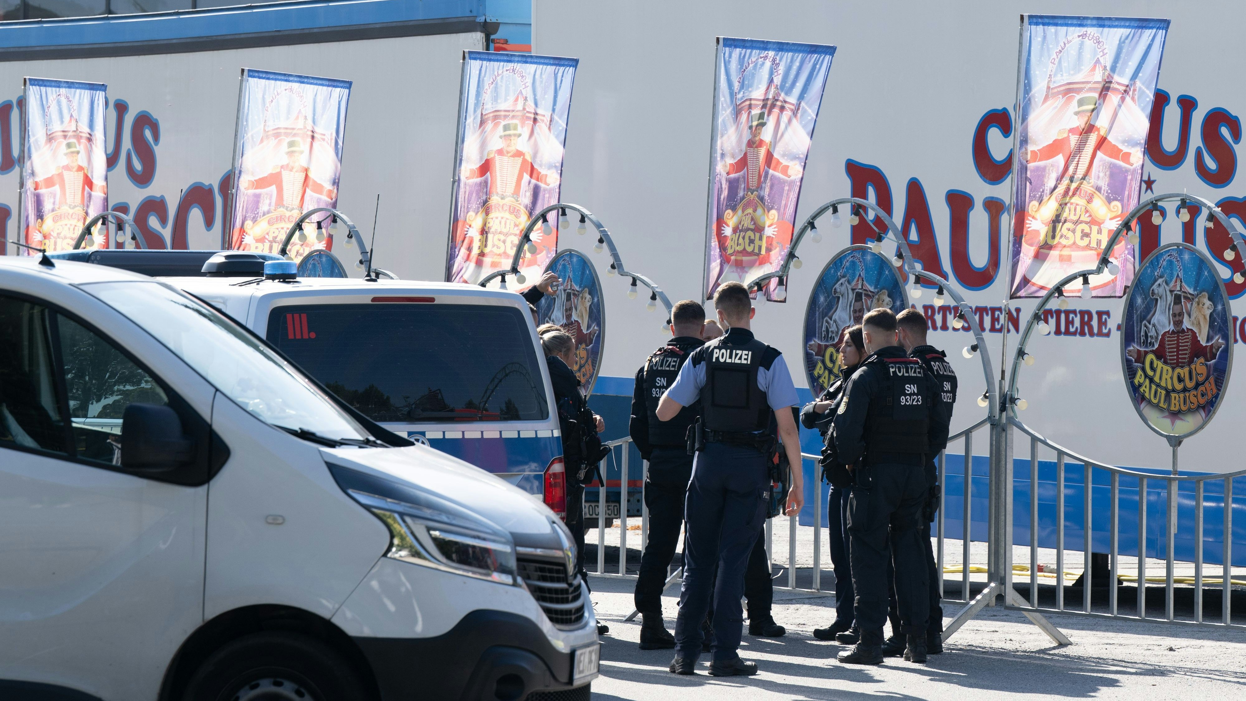 Heute.at - Zirkus-Artistin (27) stirbt bei Sturz in die Manege