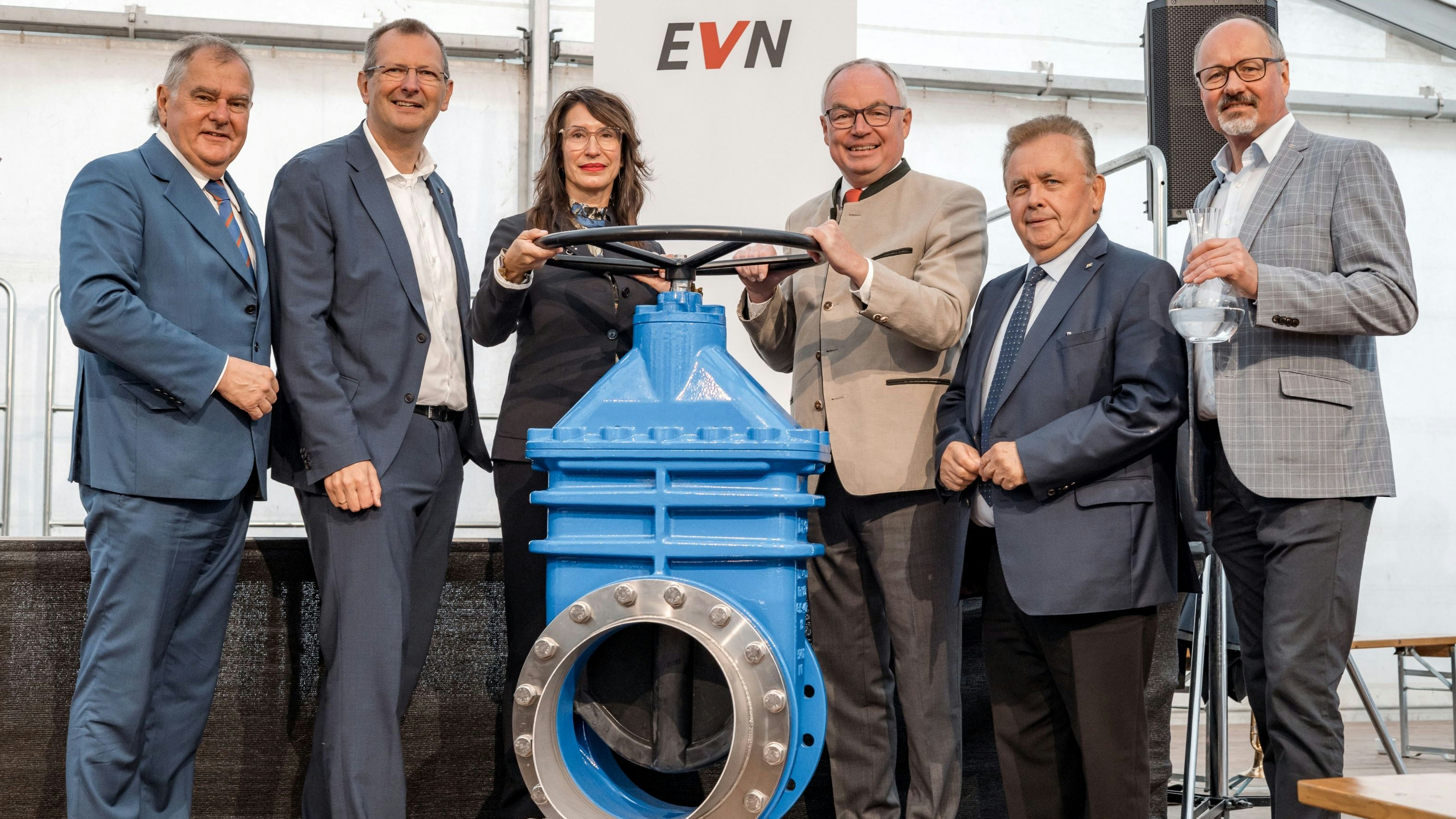 Heute.at - 120.000 Menschen profitieren von neuer Wasserleitung