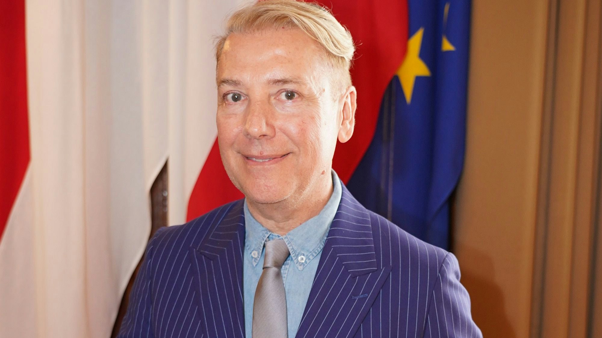 Heute.at - Standing Ovations für großen Namen der Modeszene