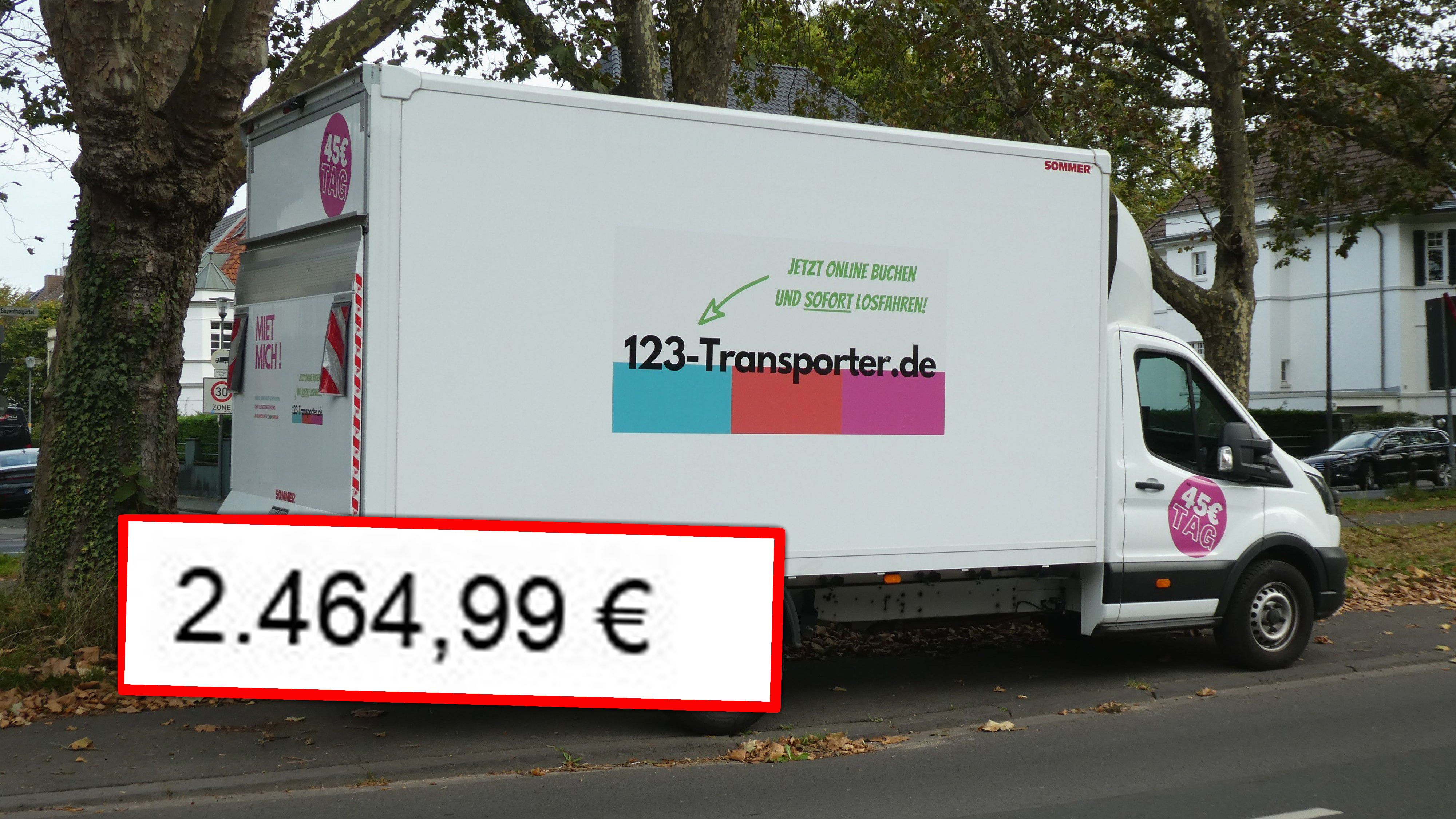 Auto gesperrt! Frau soll für Bus-Miete 2.500€ brennen.