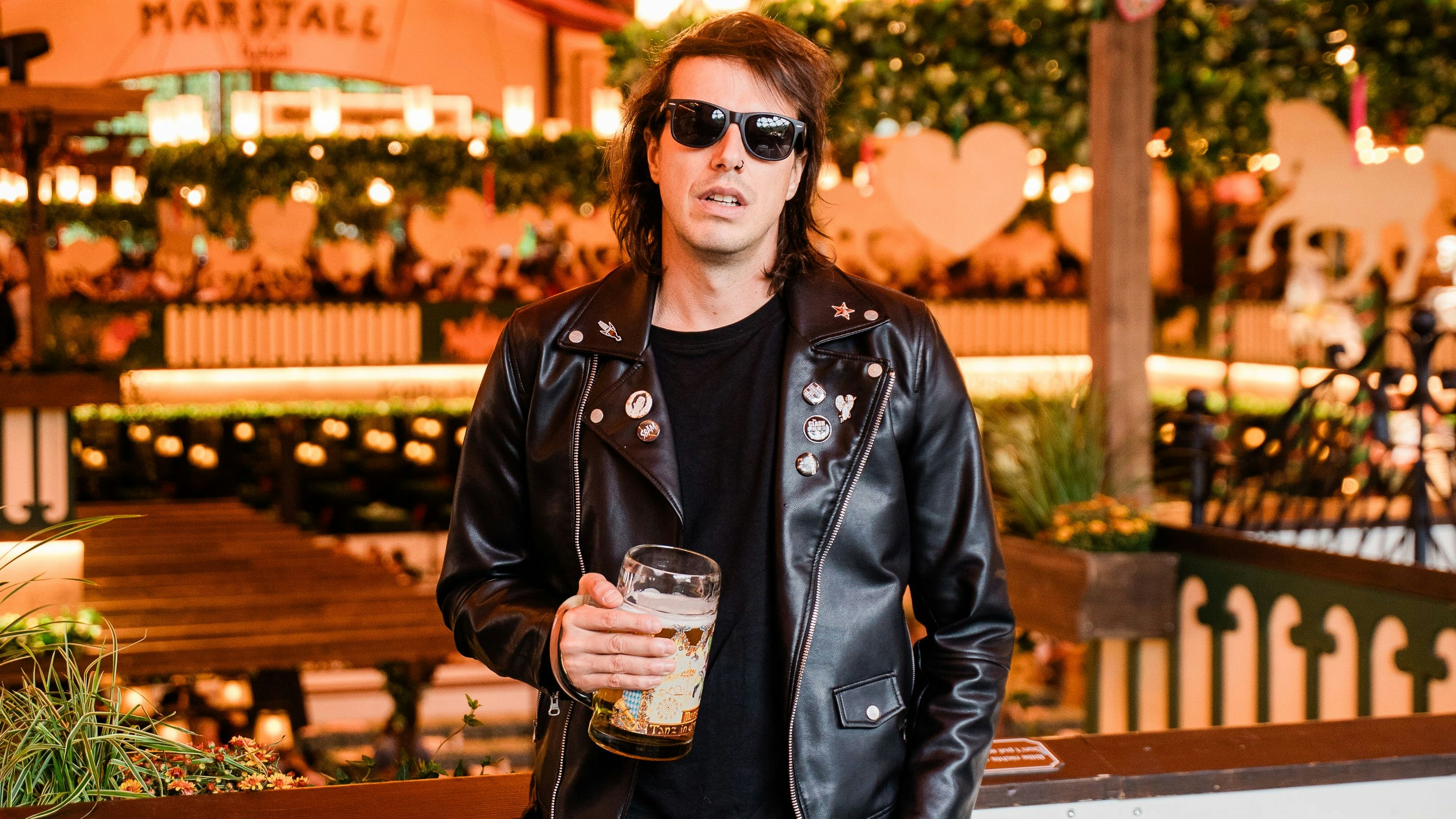 Heute.at - Marco Pogo startet durch: Jetzt rockt er auch das Radio