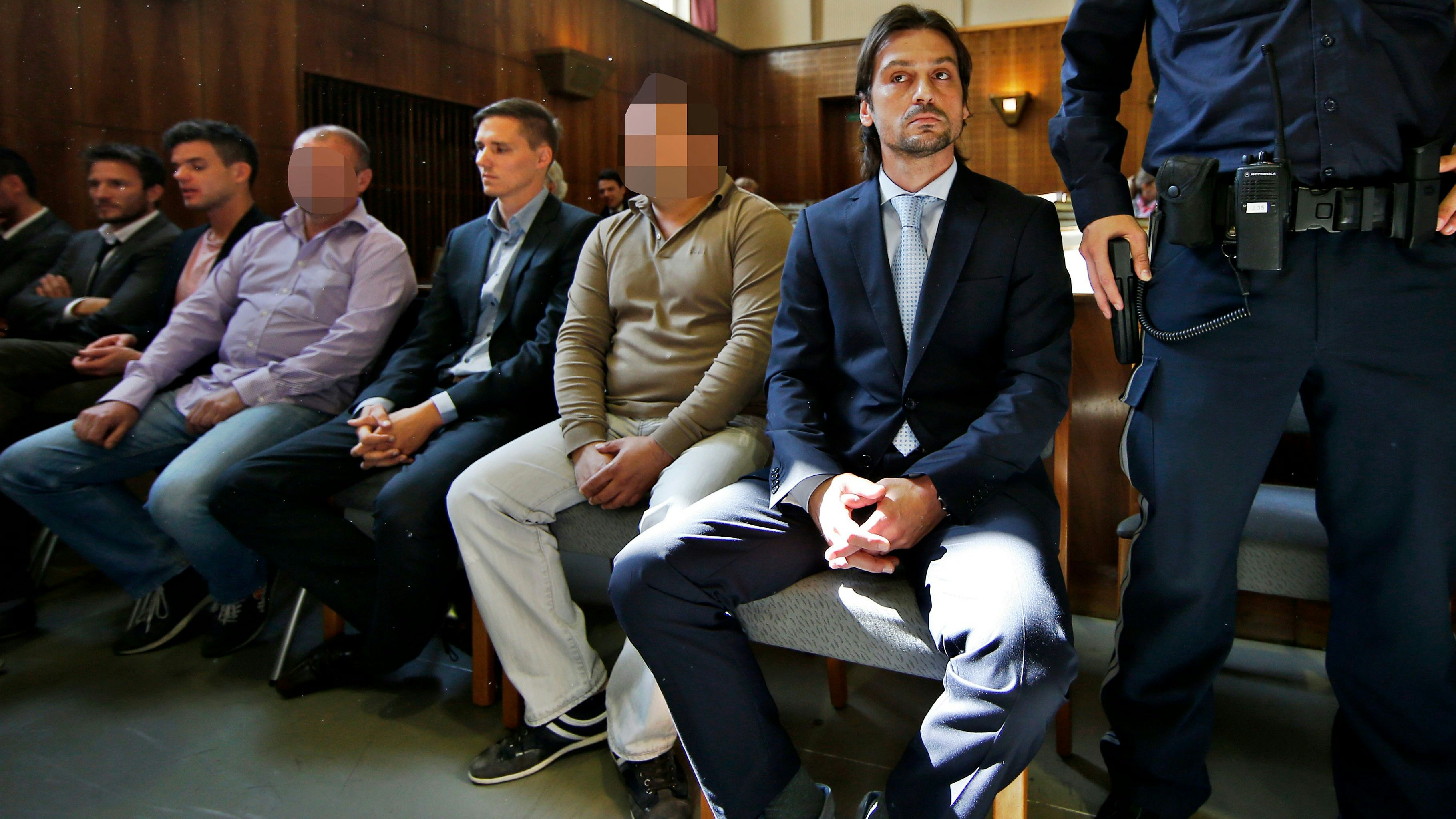 Heute.at - Drogen, Gefängnis – Ex-Teamstürmer Kuljic packt nun aus