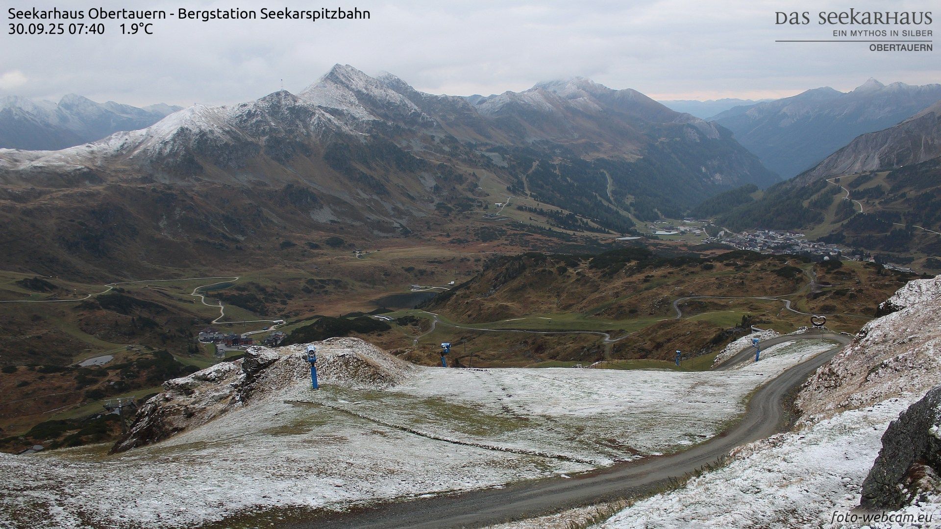 In Obertauern wurden die Bergspitzen in der Nacht auf Dienstag angezuckert.