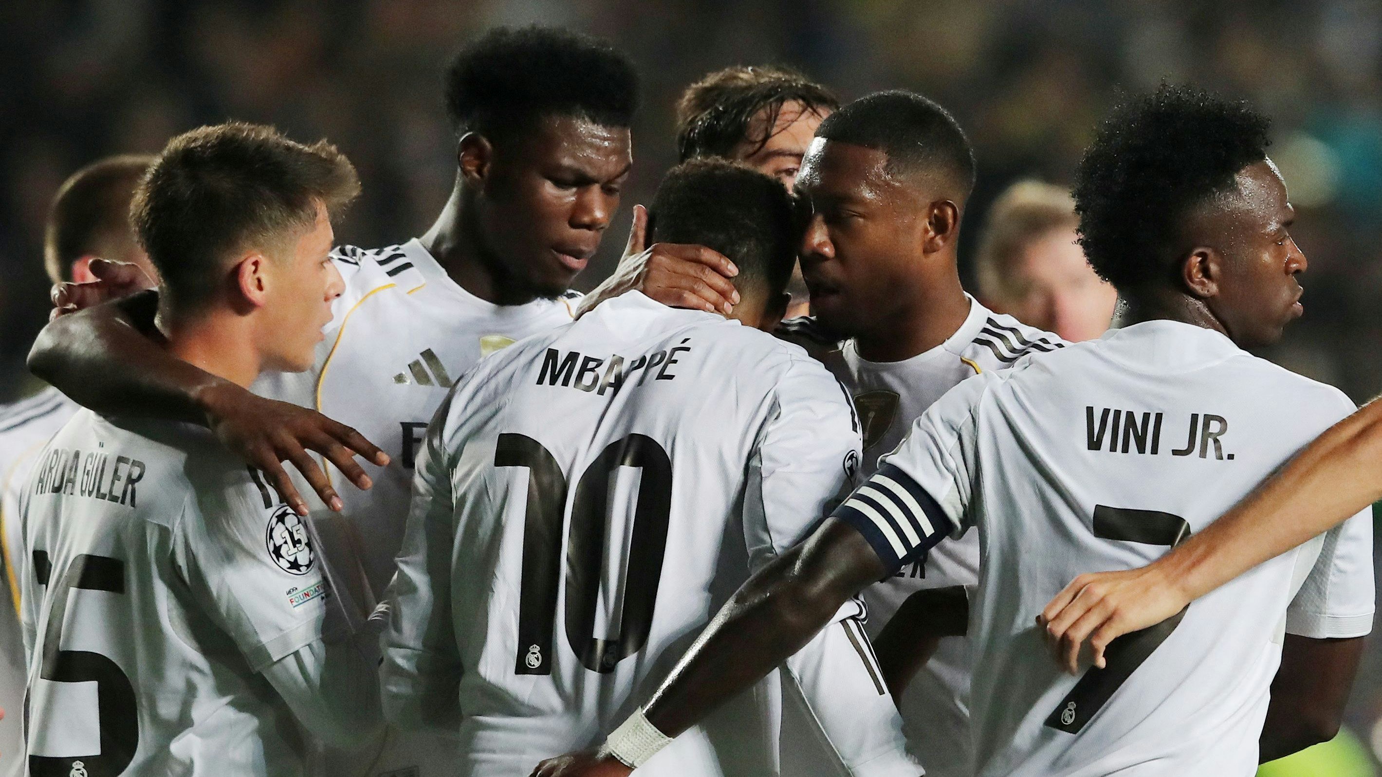 Die Stars von Real Madrid feierten den Auswärtssieg bei Kairat Alamty. 