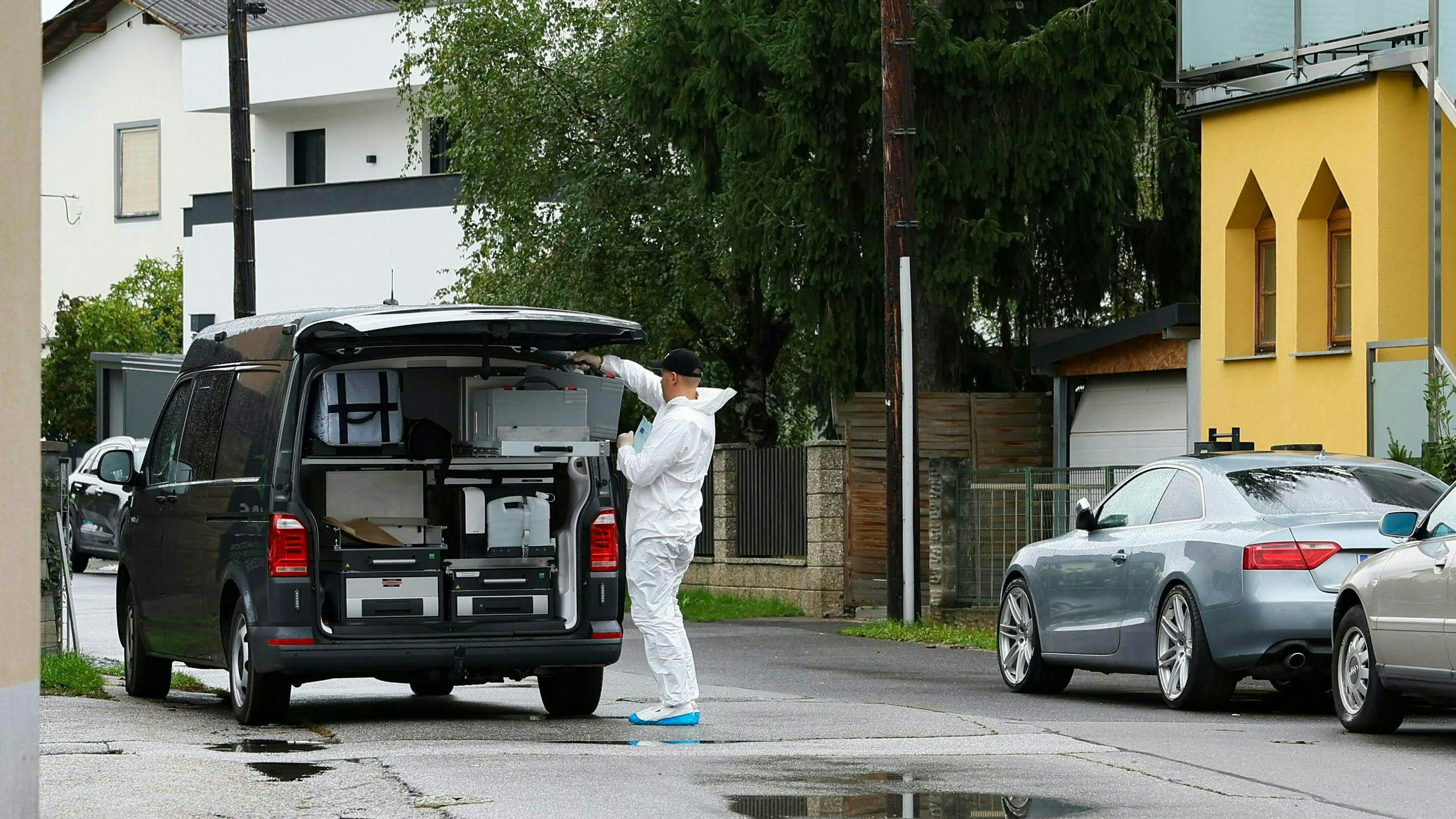 Heute.at - Baby auf Carport abgelegt: Polizei nimmt Frau (20) fest