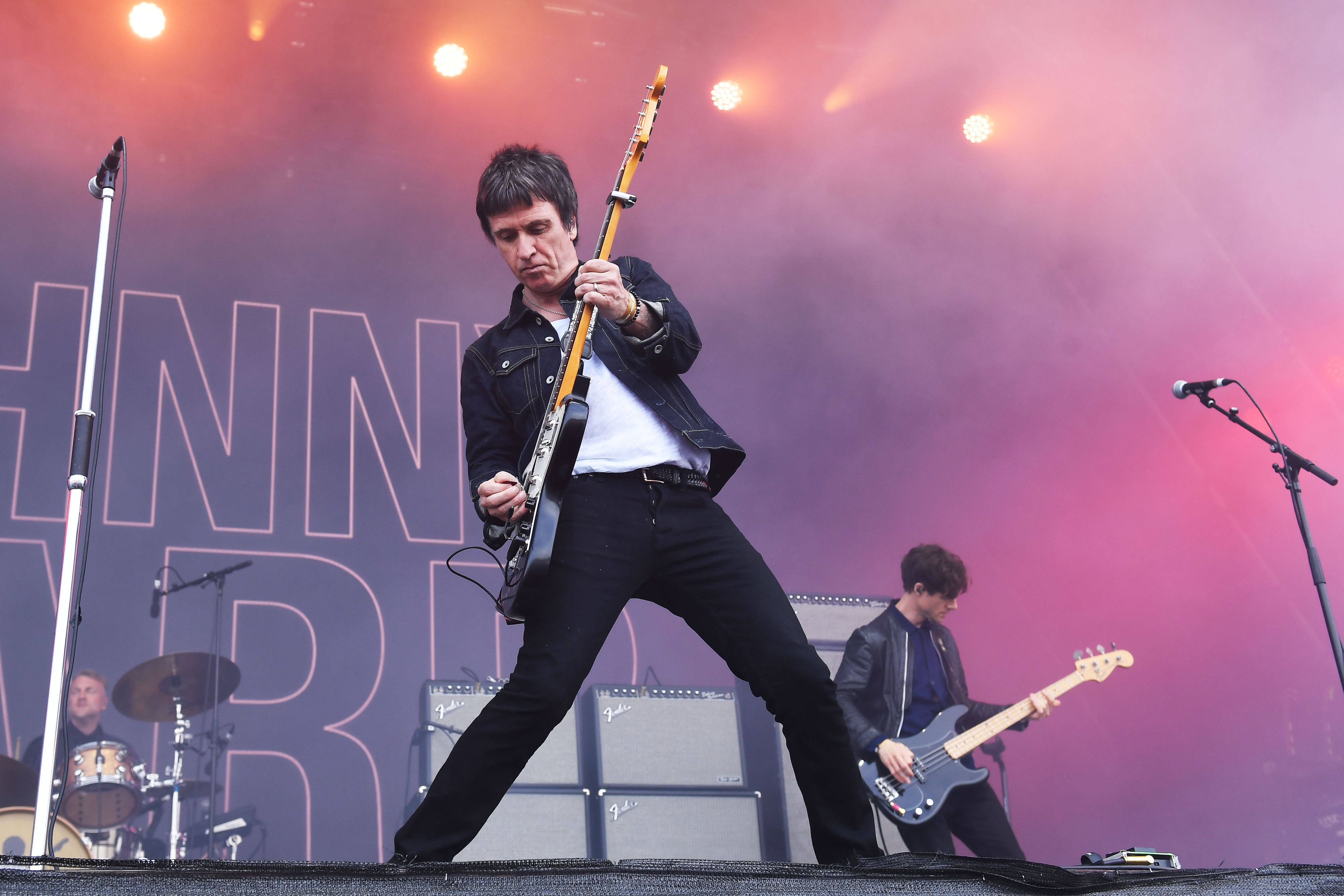 <strong>Johnny Marr</strong> ist bekannt für seinen einzigartigen Gitarrenstil, der die Musik der 1980er-Jahre maßgeblich prägte.