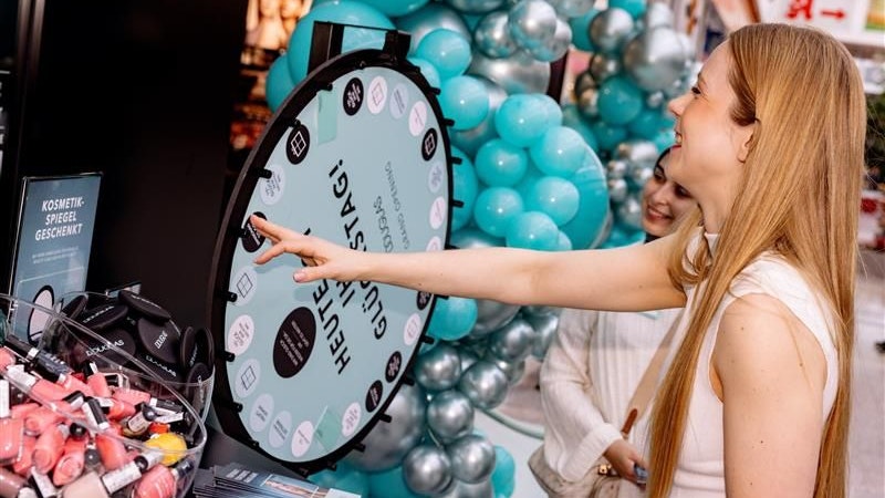 Heute.at - Wiener Douglas-Store erhielt Makeover