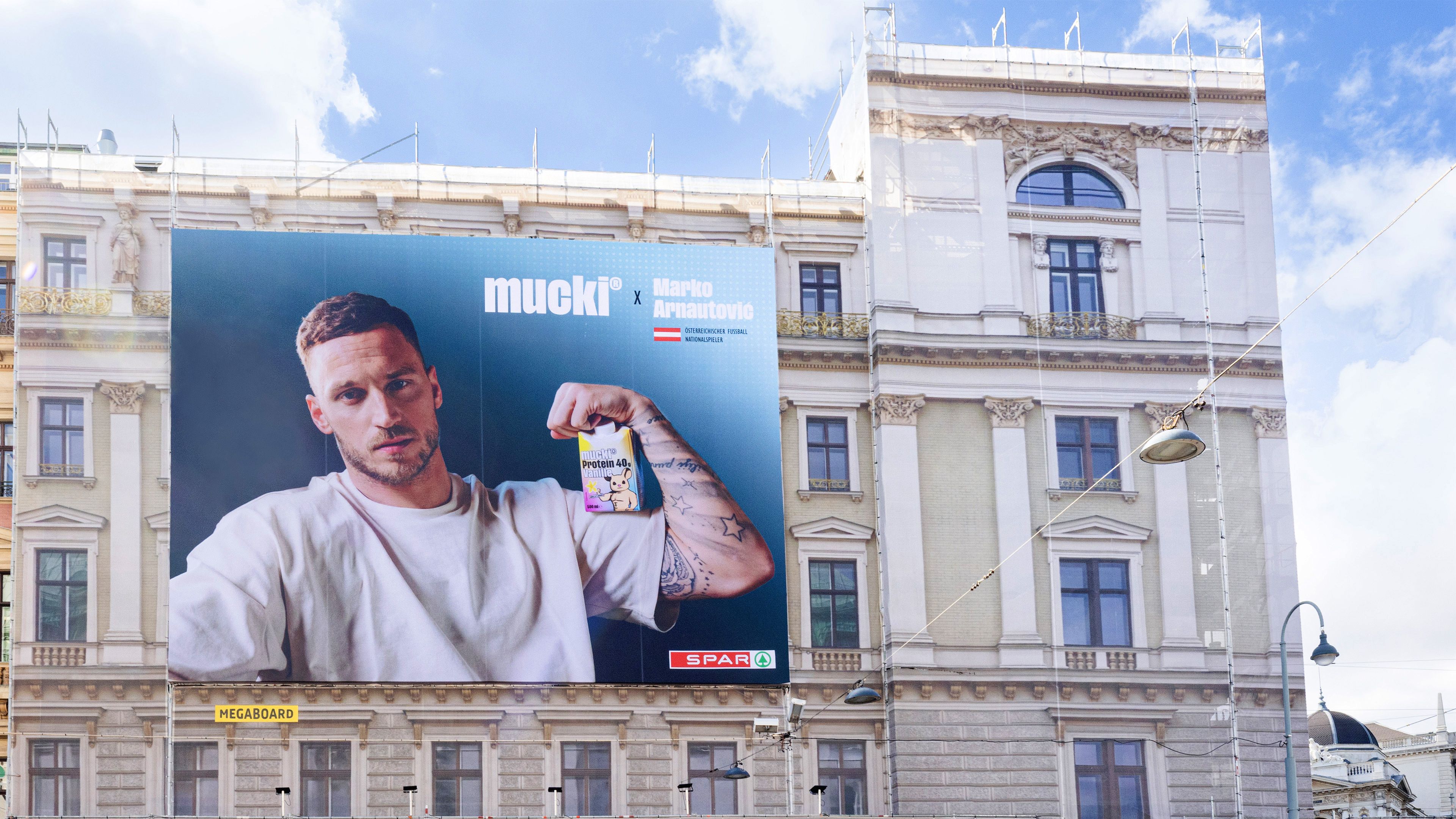 Riesig! Fußball-Star Marko Arnautovic wirbt für mucki Protein-Vanillemilch
