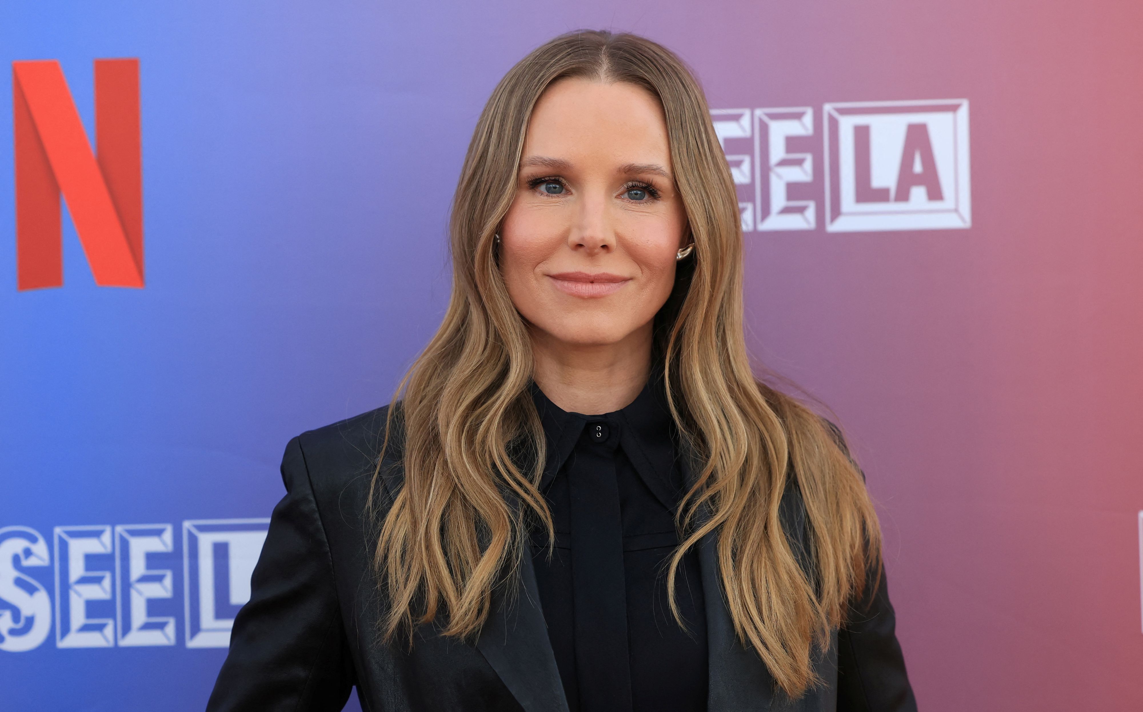 Kristen Bell gesteht ihrem Mann Dax Shepard, sie wäre vor ihrer Ehe rückblickend gerne sexuell aktiver gewesen.