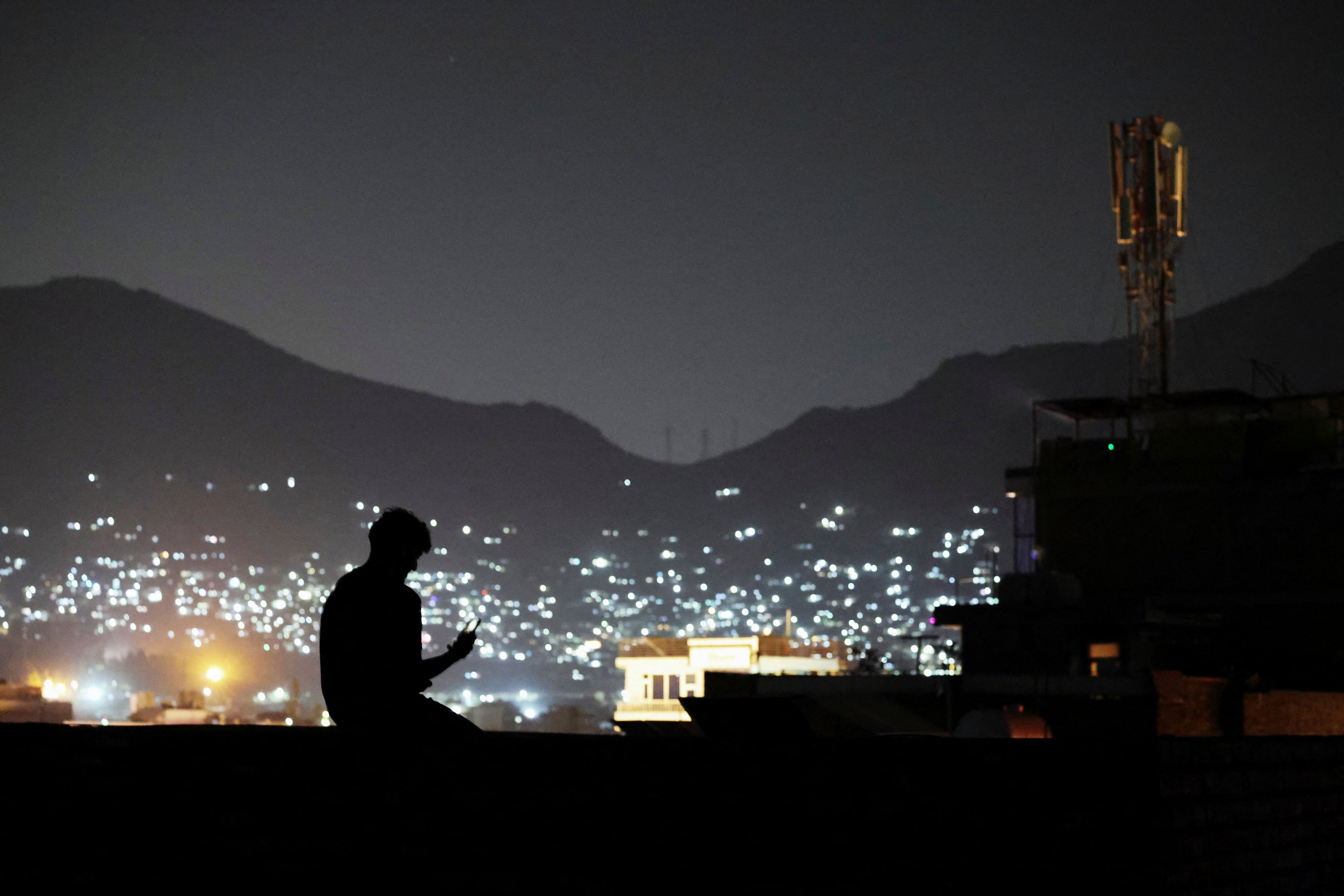 In Kabul hat der Internetausfall für große Einschränkungen im Alltag gesorgt.