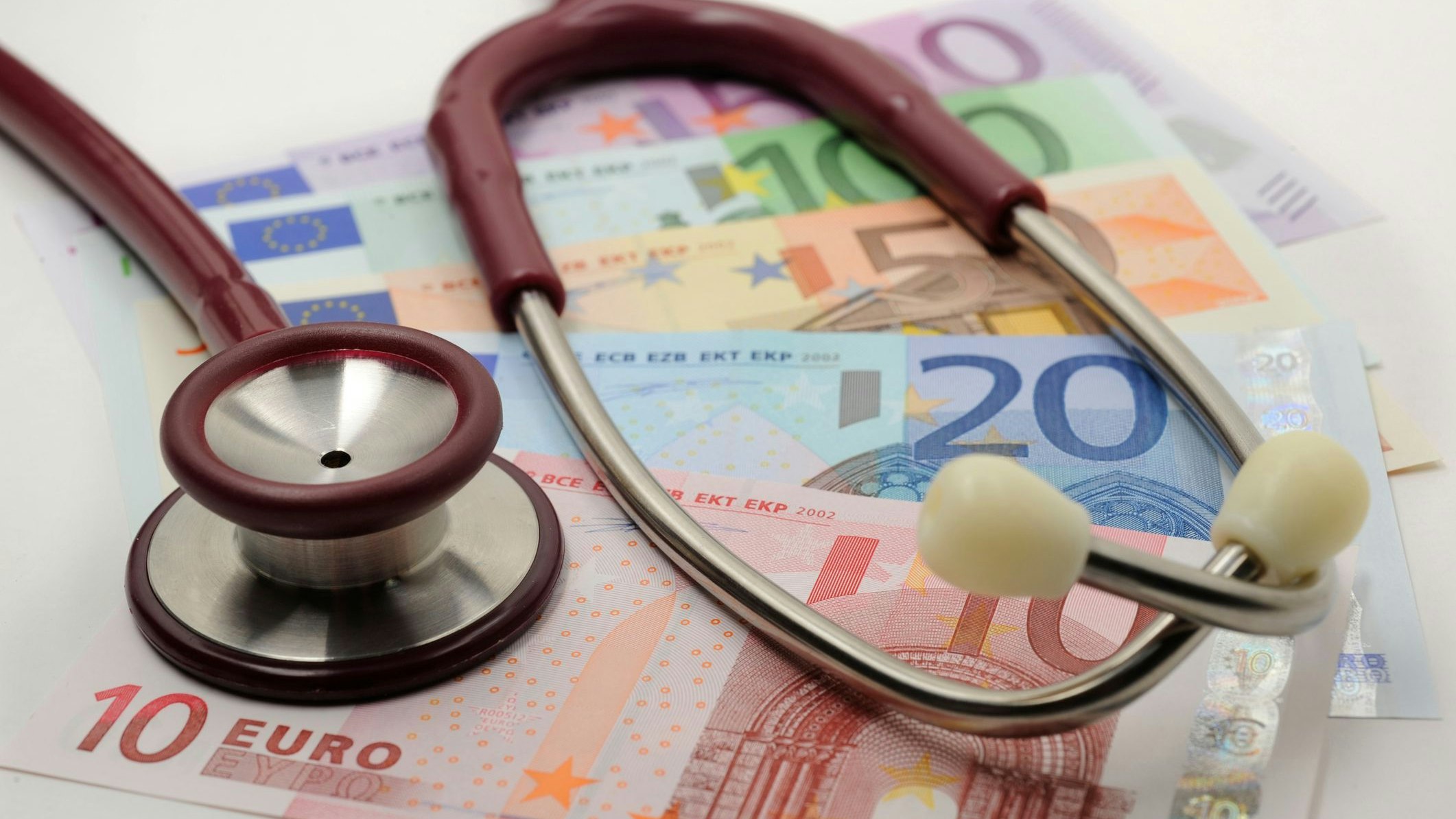 Heute.at - Dramatisch! Flotter Arzttermin kostet immer öfter extra