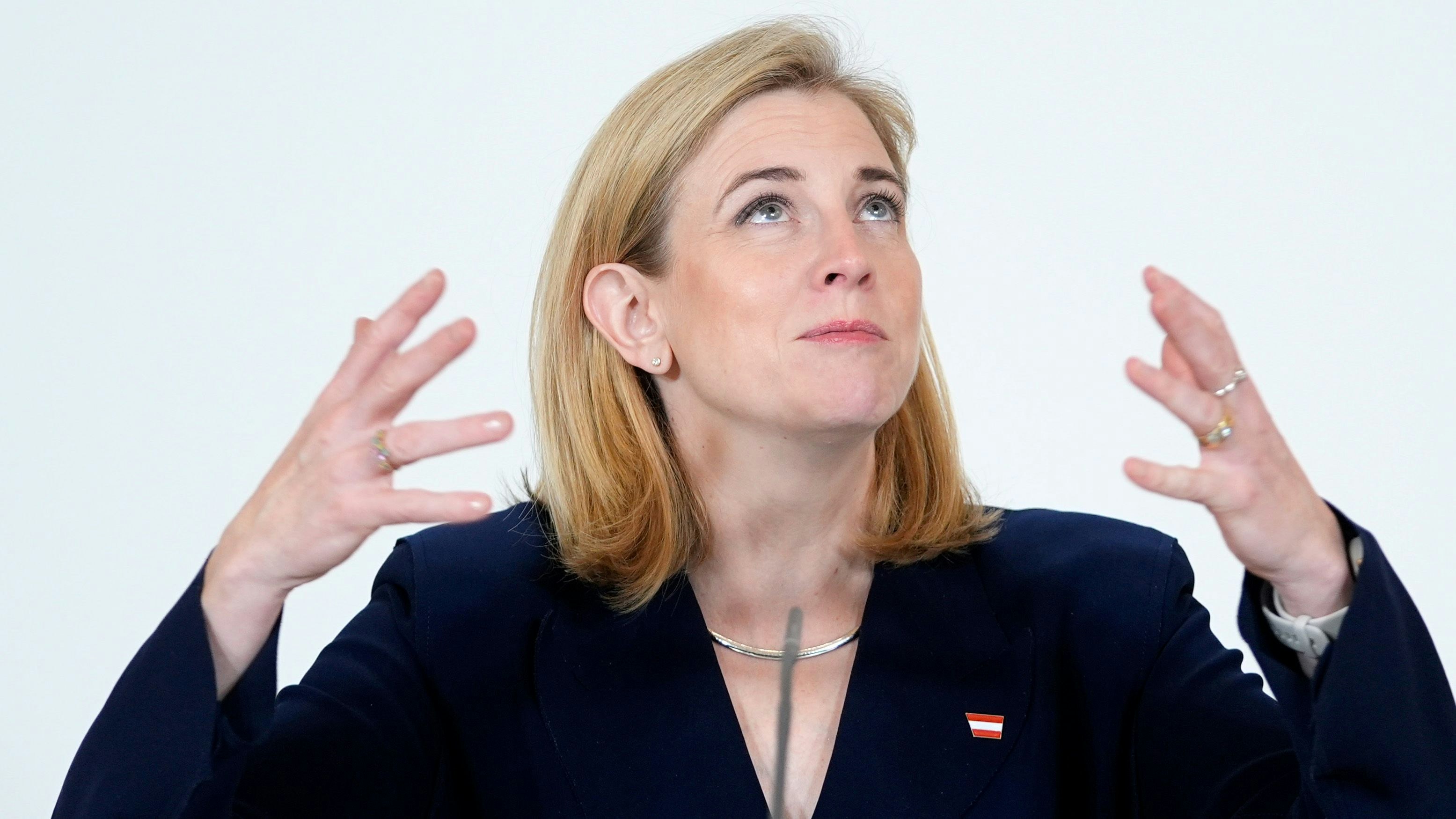 Heute.at - Meinl-Reisinger gibt Kabinettschef Top-Sonderjob