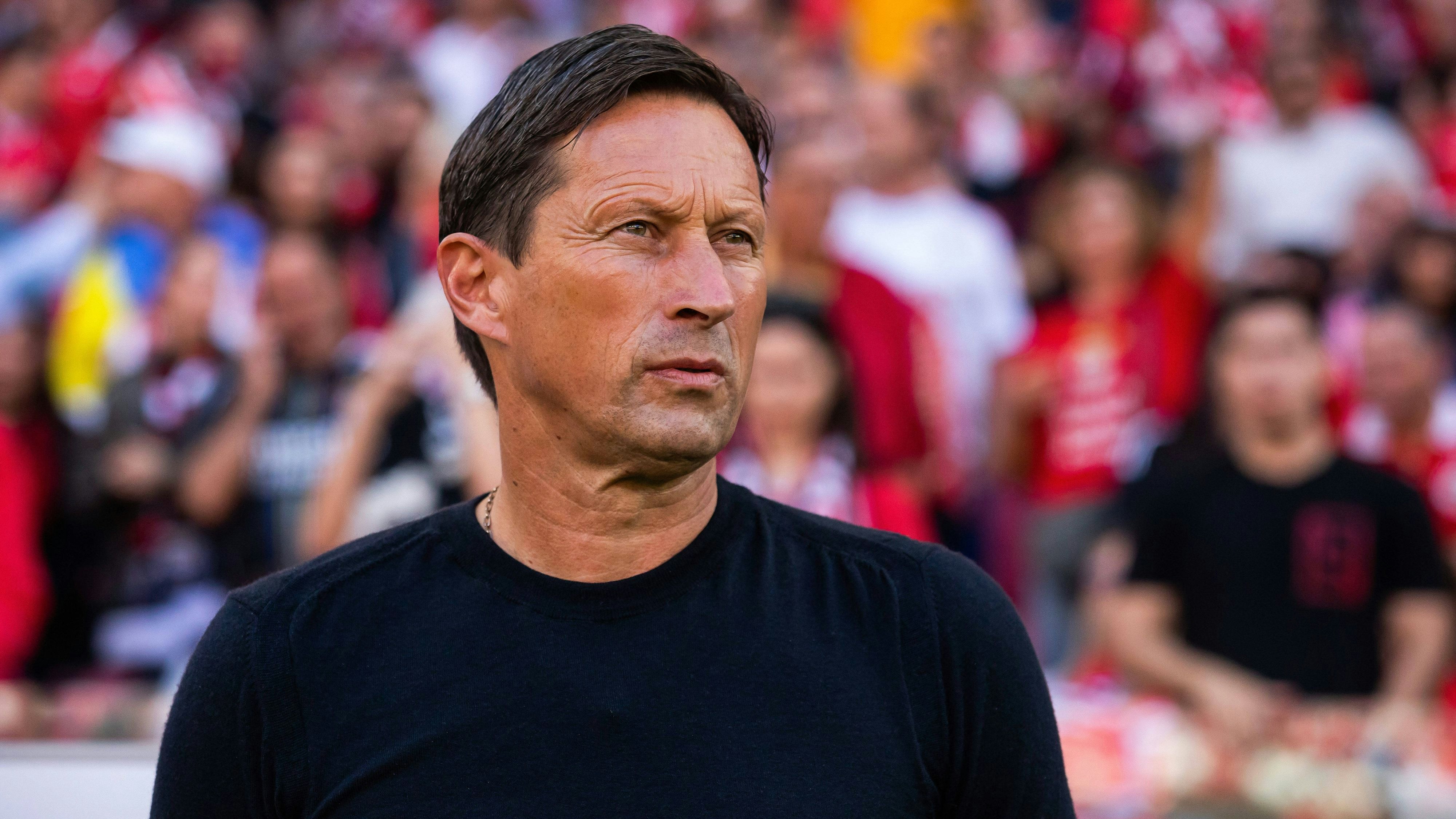May 12, 2024, Lisbon, Portugal: SL Benfica head coach Roger Schmidt seen during the Liga Portugal Betclic football match between SL Benfica and FC Arouca at Estadio da Luz Stadium. Lisbon Portugal - ZUMAs197 20240512_aaa_s197_313 Copyright: xHugoxAmaralx