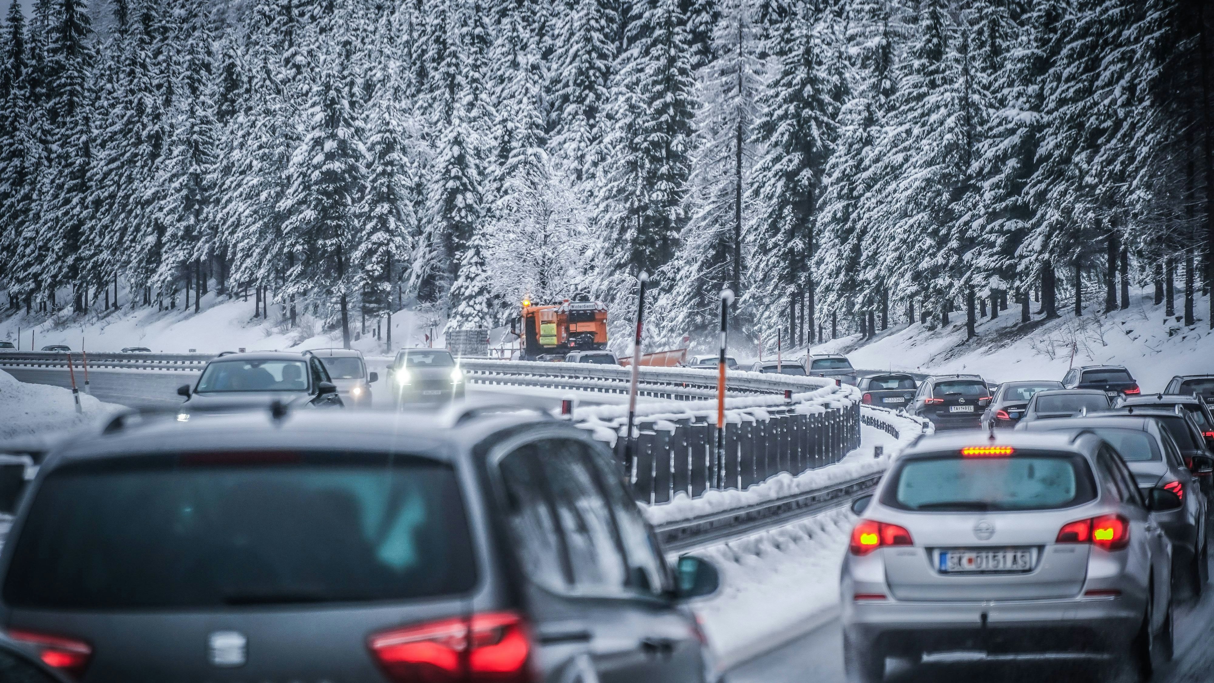 Heute.at - Es wird weiß – wo in Österreich jetzt Schnee fällt