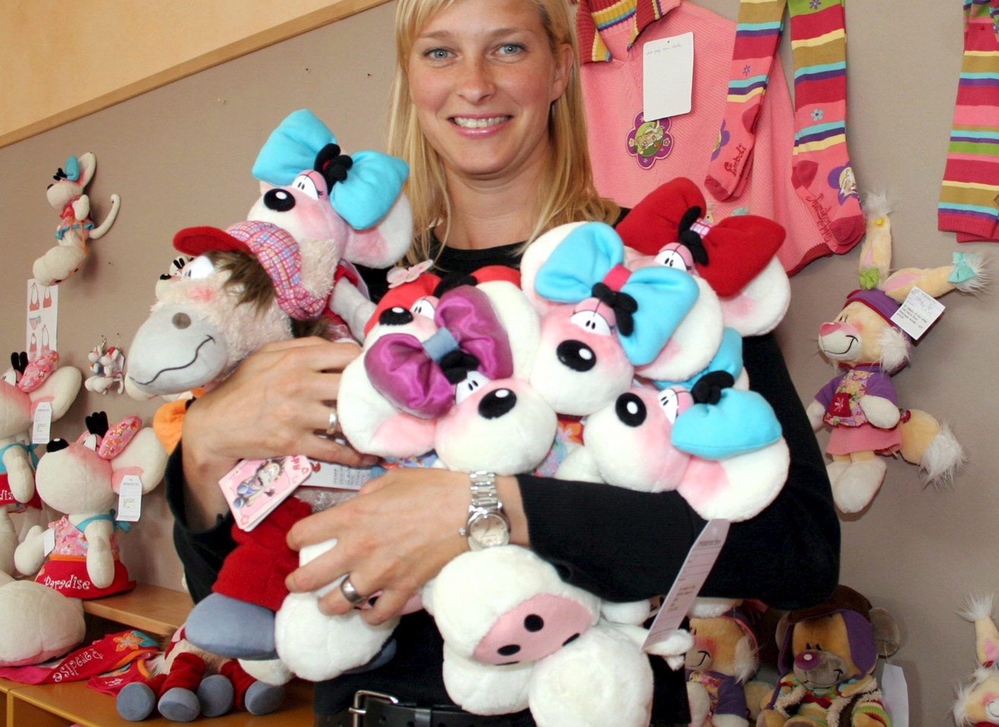 Die großohrige Maus hat nach wie vor eine große Fangemeinde.