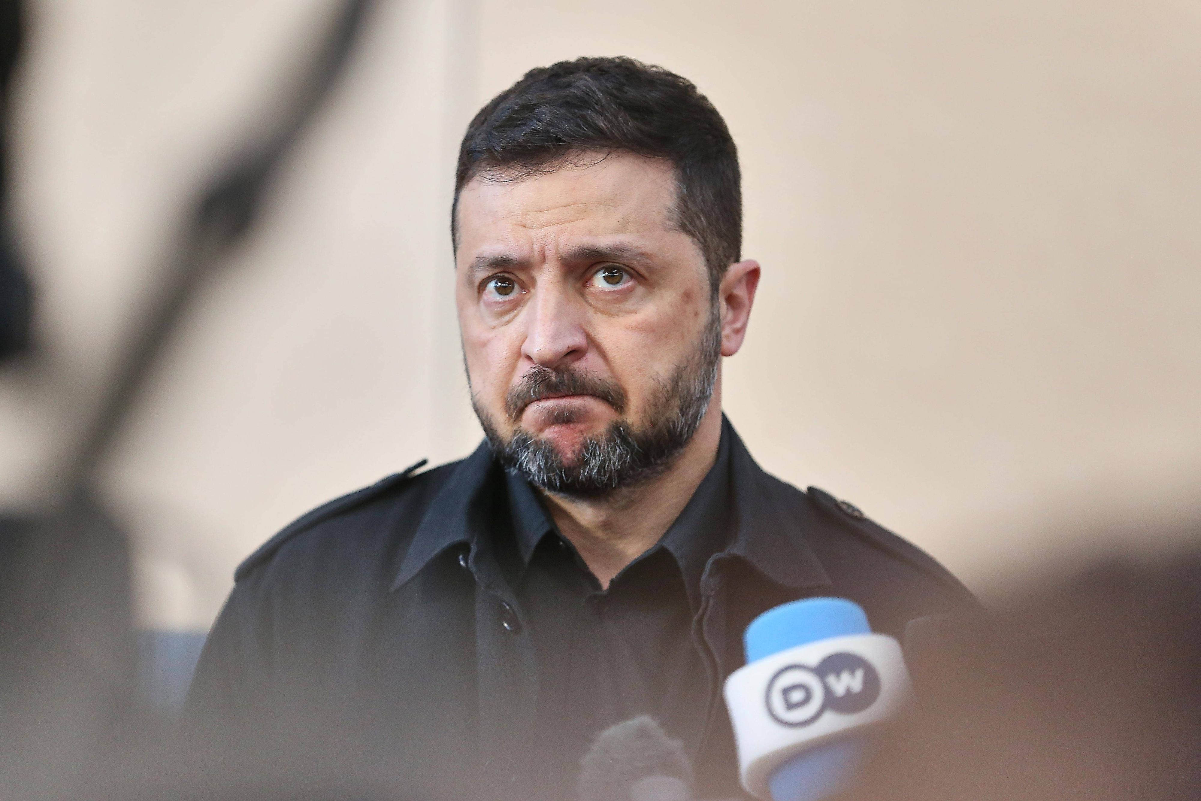 Wolodymyr Selenskyj gab bei seiner Ankunft beim Treffen Europäische Politische Gemeinschaft (EPG) in Kopenhagen ein Statement ab. 2. Oktober 2025.