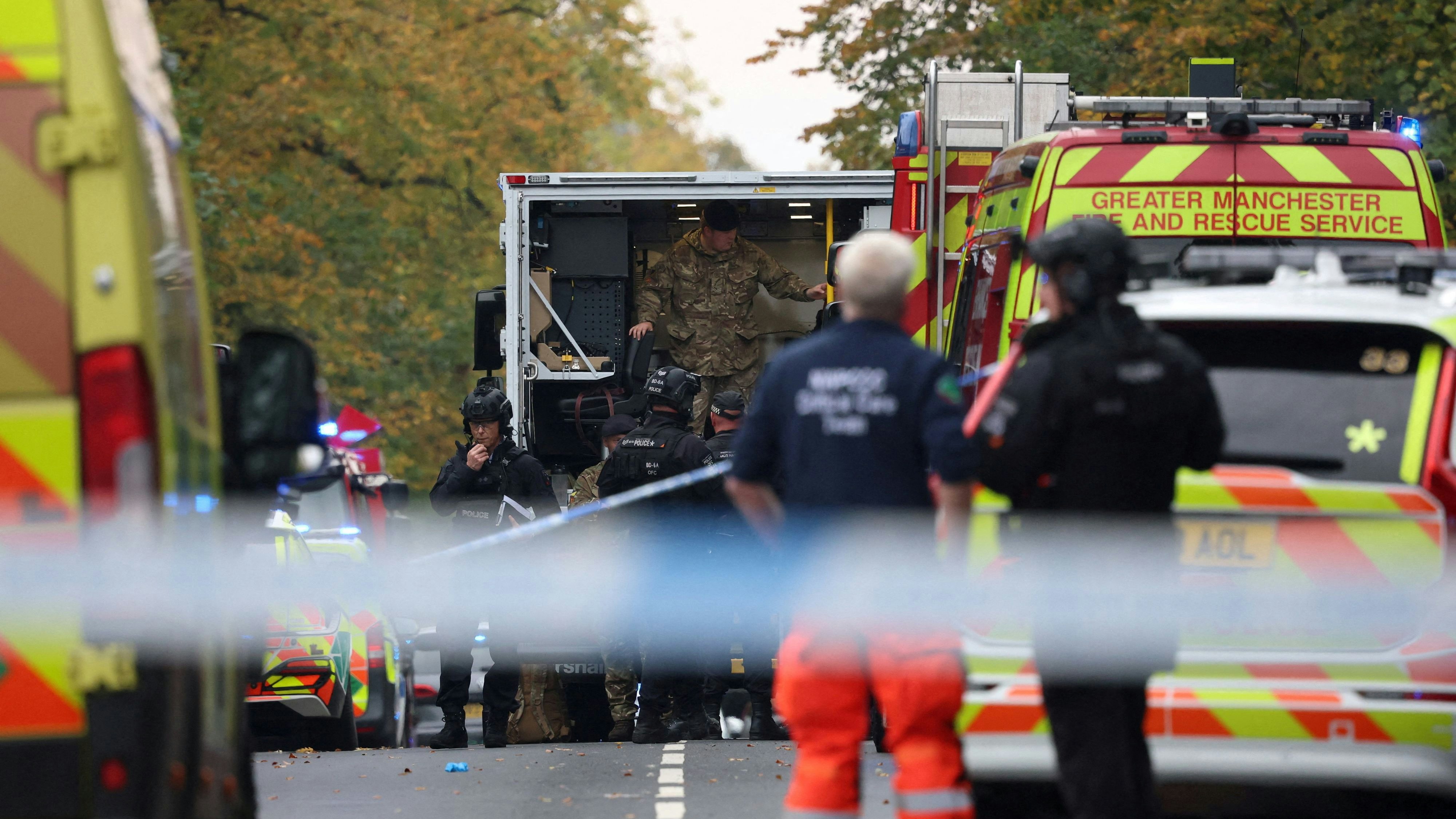 Heute.at - Messer-Attacke vor Synagoge – zwei Tote
